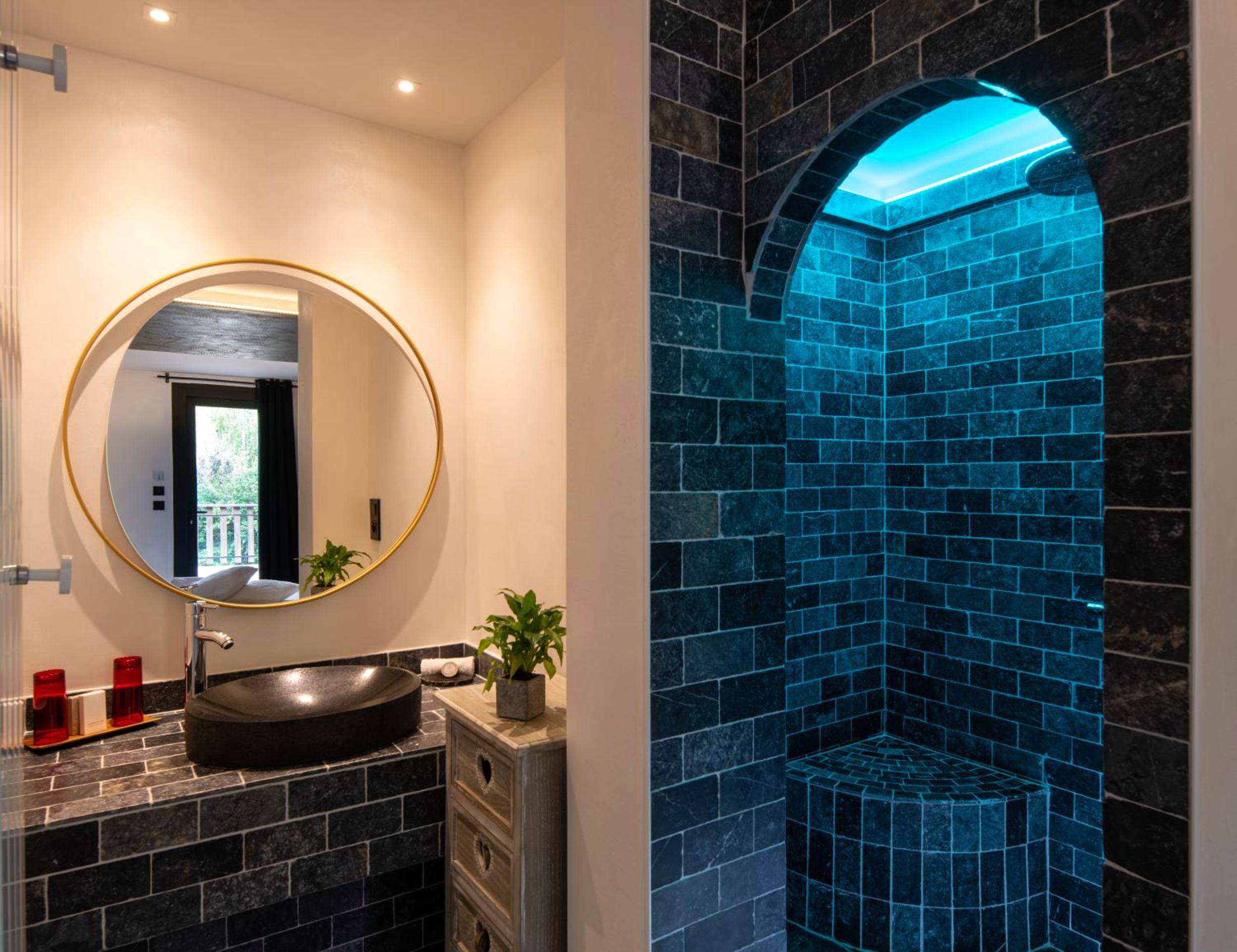 Photo du logement - Domaine du Haut Jardin Hôtel & Chalets Spa Privé