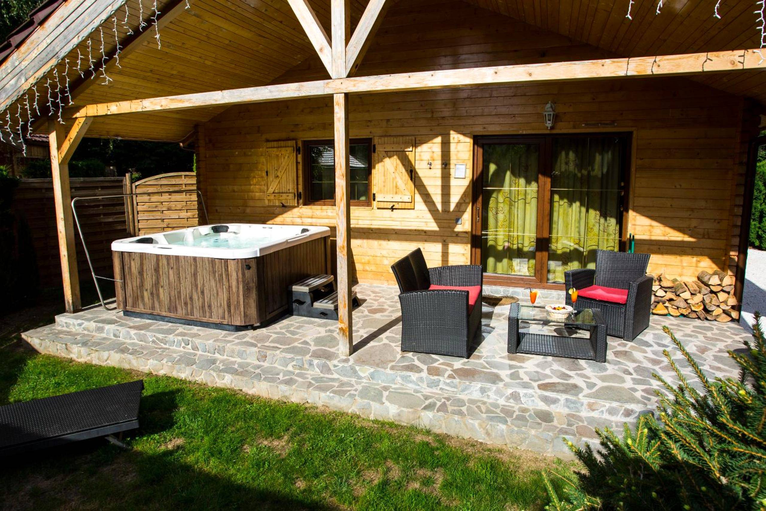 Photo du logement - Domaine du Haut Jardin Hôtel & Chalets Spa Privé - Remiremont