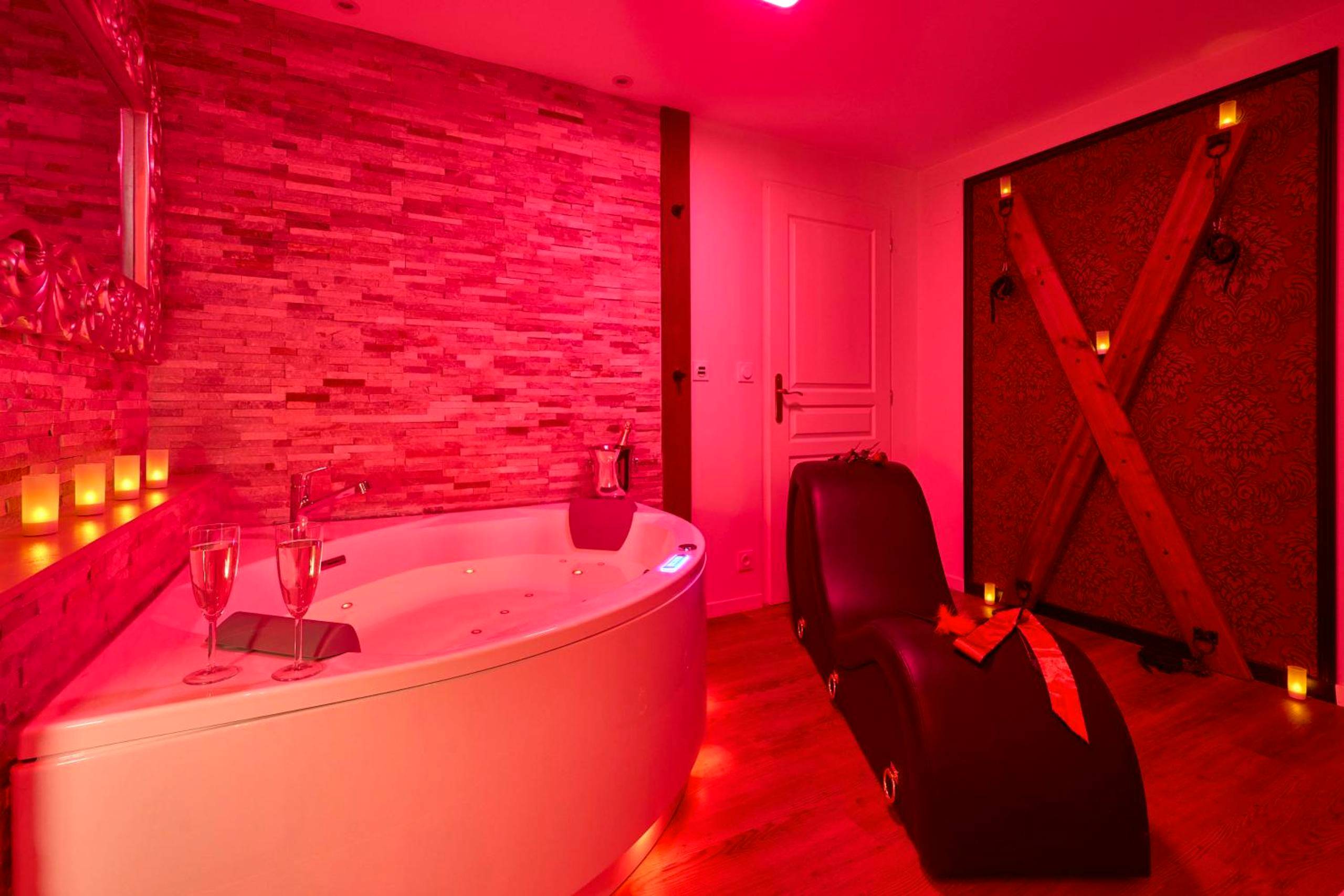 Photo du logement - Le DONJON DIONYSOS - Love Room