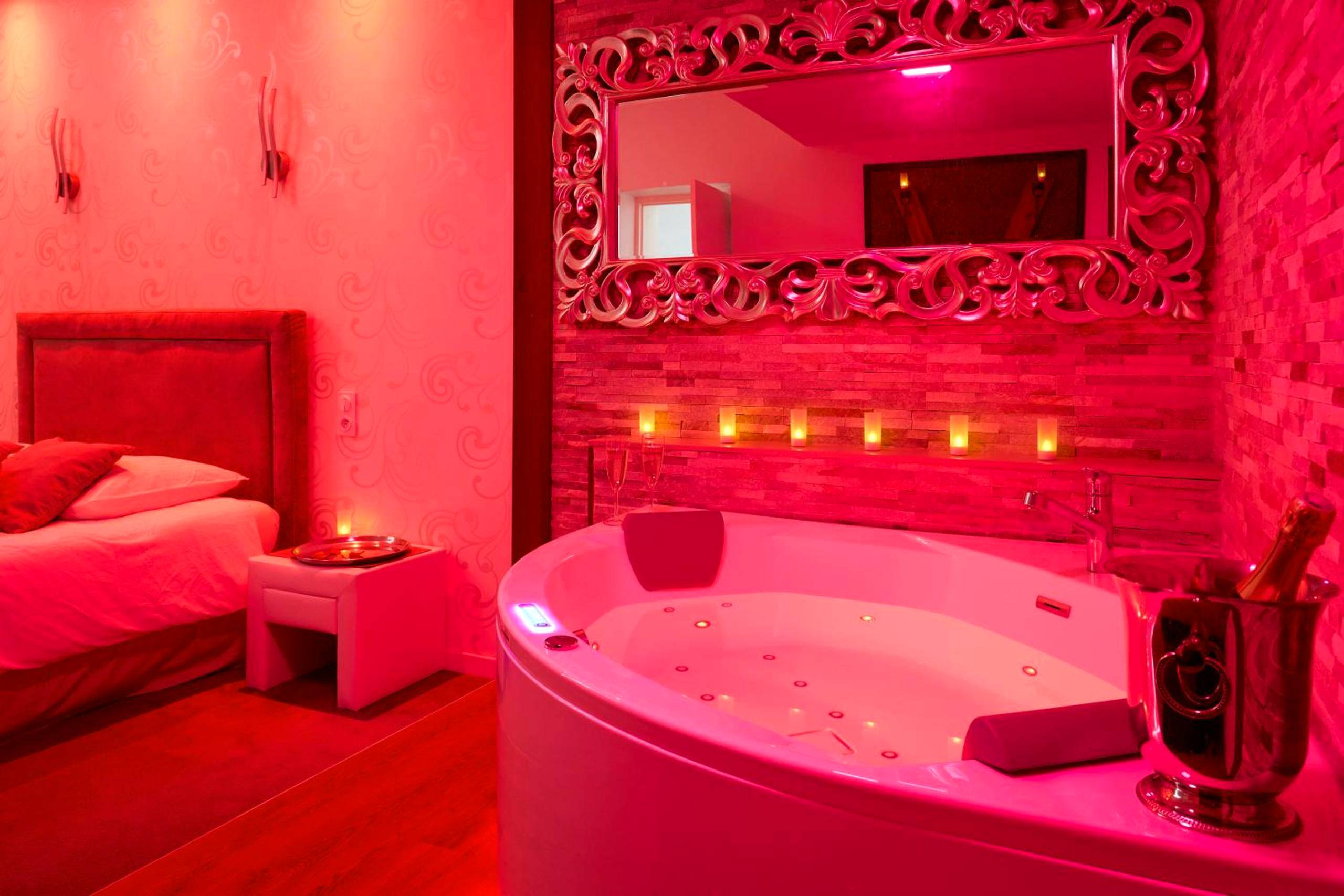 Photo du logement - Le DONJON DIONYSOS - Love Room