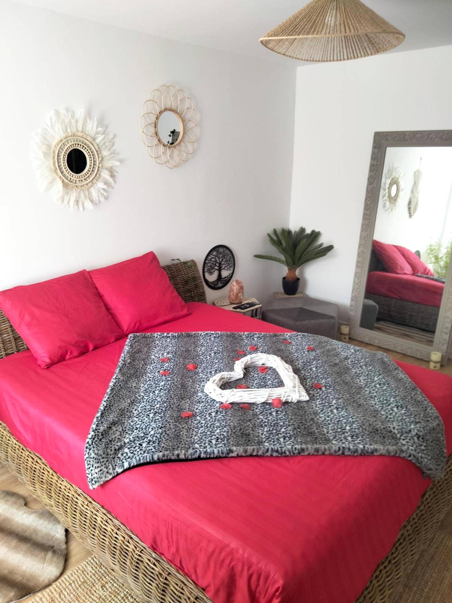 Photo du logement - Maison Prestige Le Donjon des Plaisirs Jacuzzi