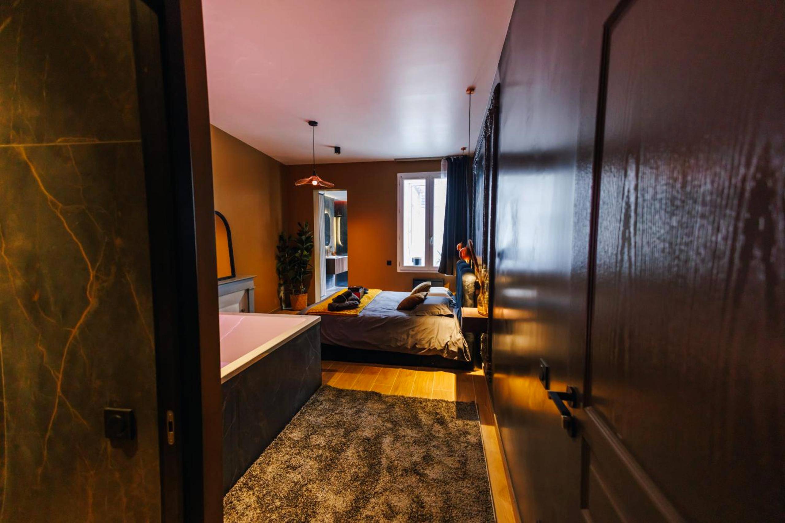 Photo du logement - Dreamy Room - Evasion, balnéo & cinéma privé