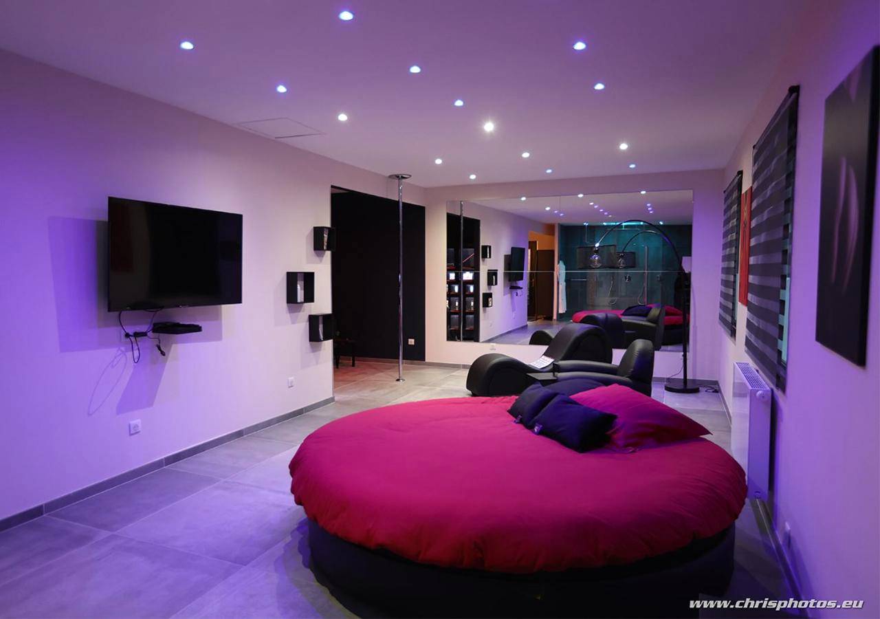 Photo du logement - Ds Plaisir Love Room avec sauna, jacuzzi à Nancy