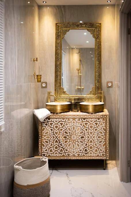 Photo du logement - Love room Dubaï & Balnéo