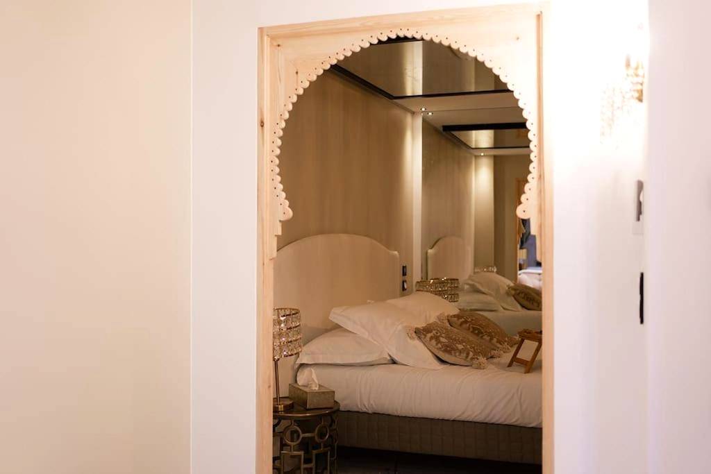 Photo du logement - Love room Dubaï & Balnéo
