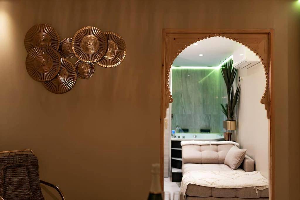 Photo du logement - Love room Dubaï & Balnéo