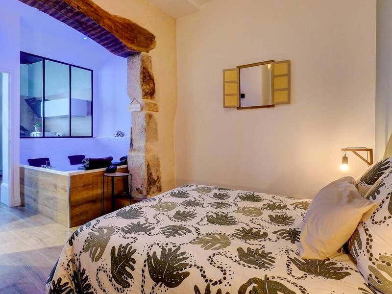 Photo du logement - Le Duché - Séjour romantique avec balnéo privative - Dijon centre