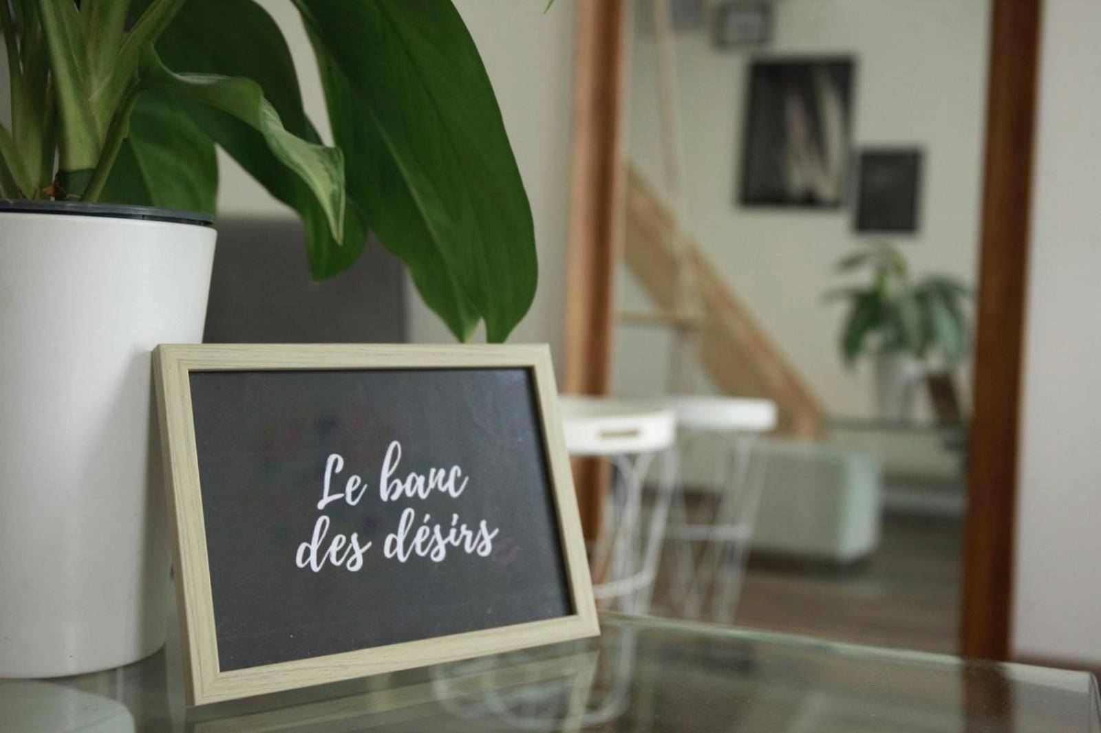 Photo du logement - Loveroom atypique en duplex avec balnéo ronde et secret'room