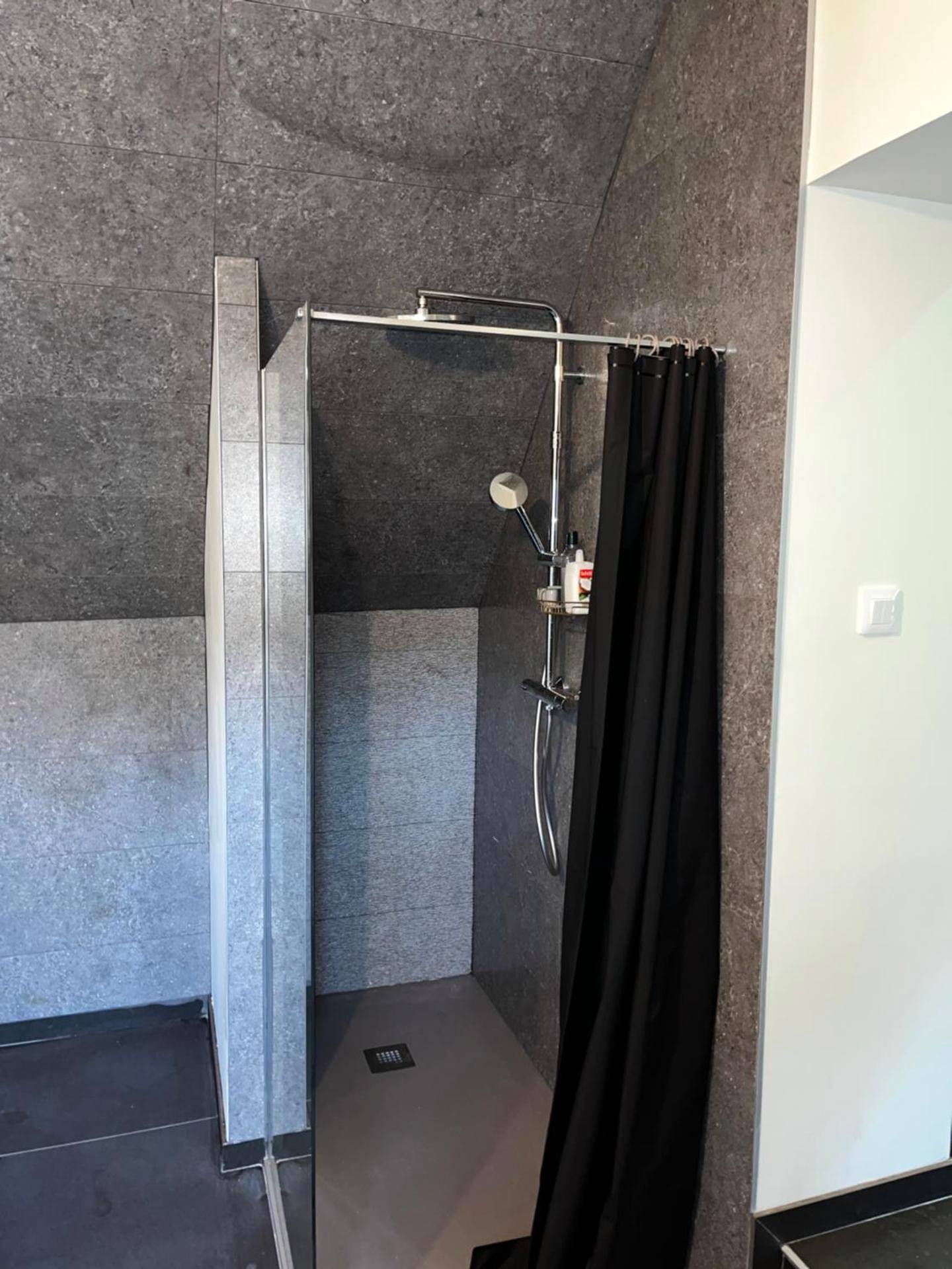 Photo du logement - Magnifique Duplex avec Jaccuzi, Sauna et Cinema Room Privatif
