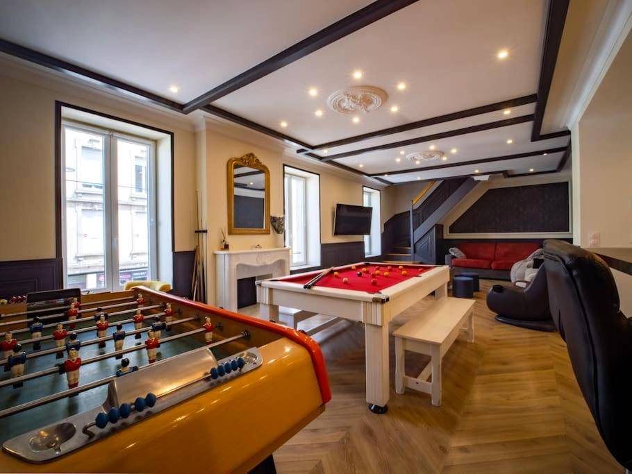 Photo du logement - Duplex Jeanne d'Arc Billard Baby en option Escape Game Logements Insolites - Nancy
