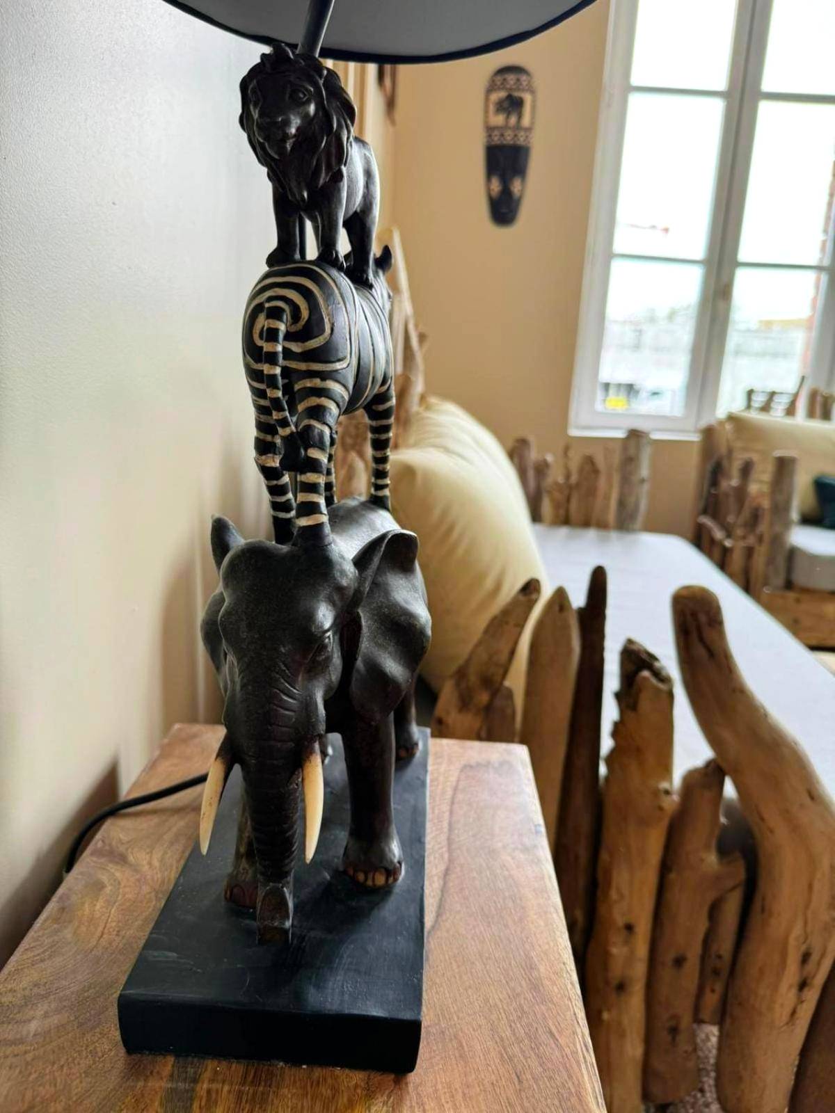 Photo du logement - Duplex Safari jusqu'à 4 personnes, Spa, cinéma et lit sous les arbres, day use, 10 min centre - Amiens