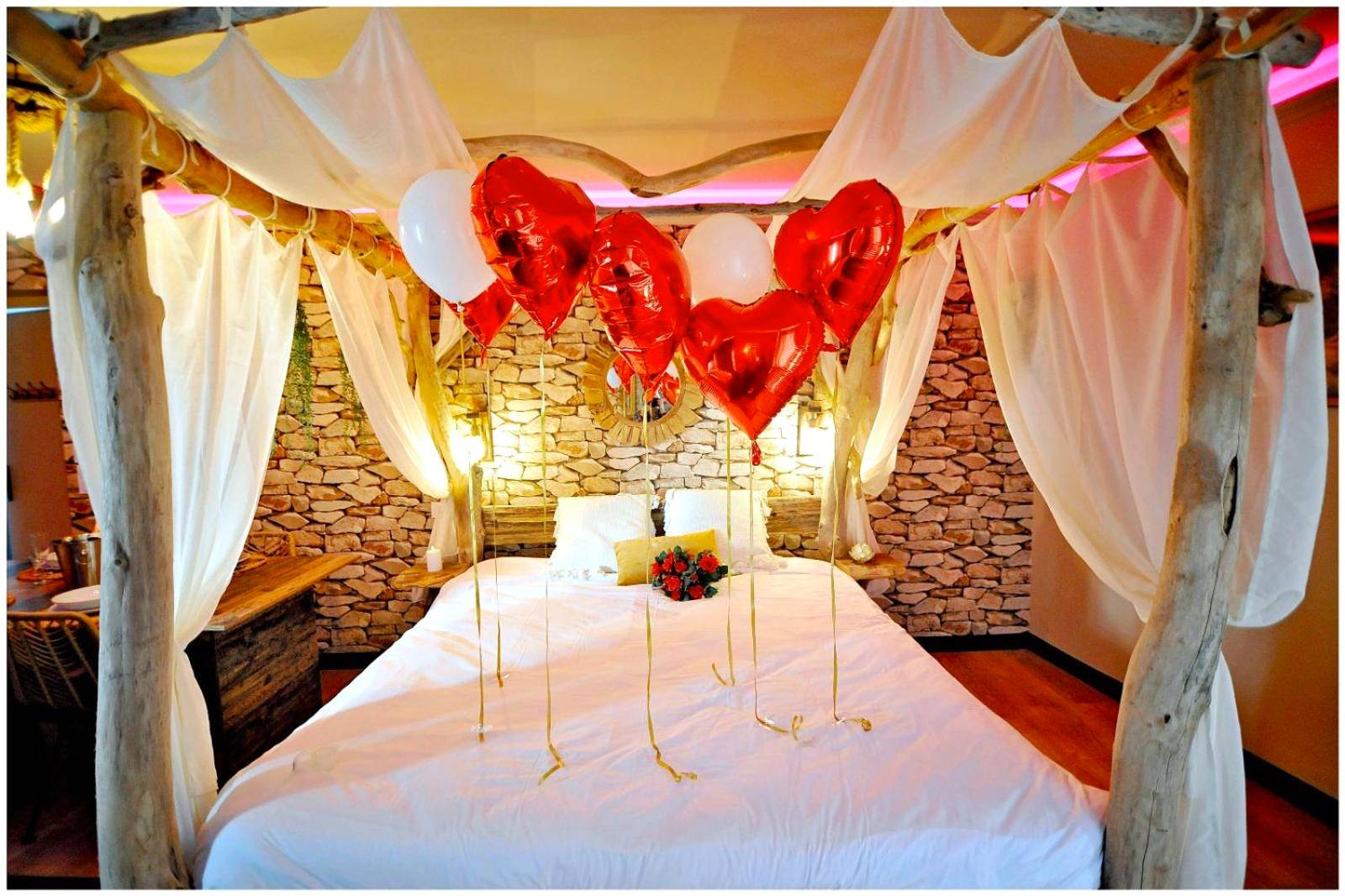 Photo - Duplex Safari jusqu'à 4 personnes, Spa XXL, day use, cinéma, cascade et lit sous les arbres - Bourgoin - Jallieu