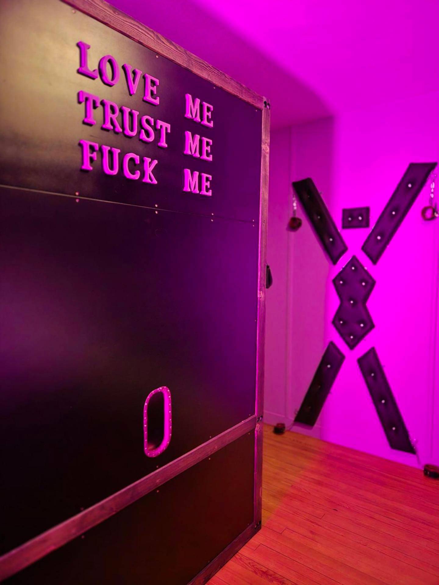 Photo du logement - Loveroom Eclat d emoi