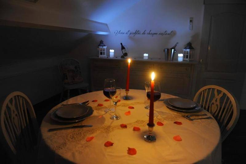 Photo du logement - Ecrin d' Amour suite romantique avec Jacuzzi