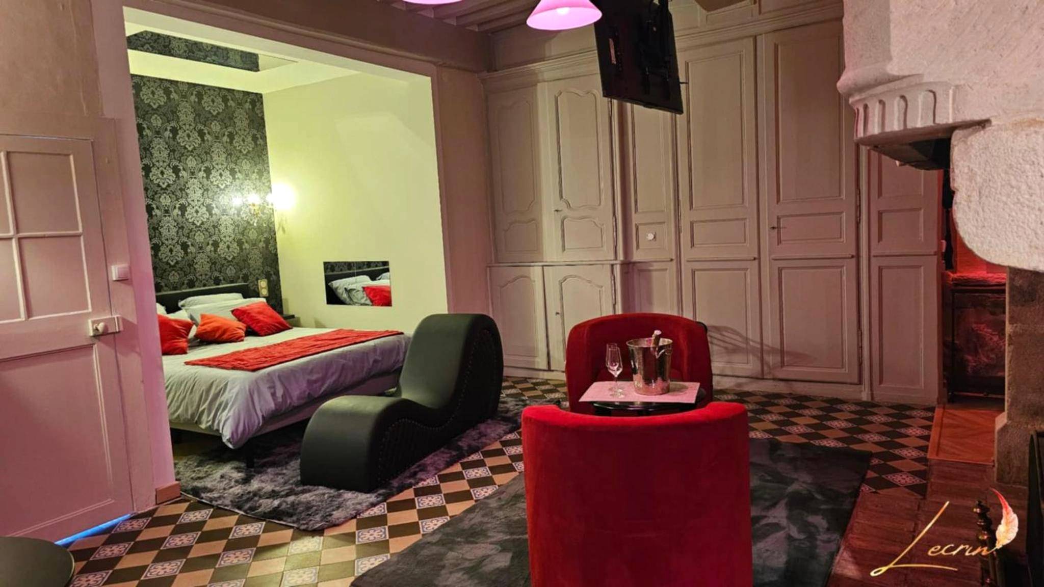 Photo du logement - L'Écrin Love Room Spa privatif Orbec