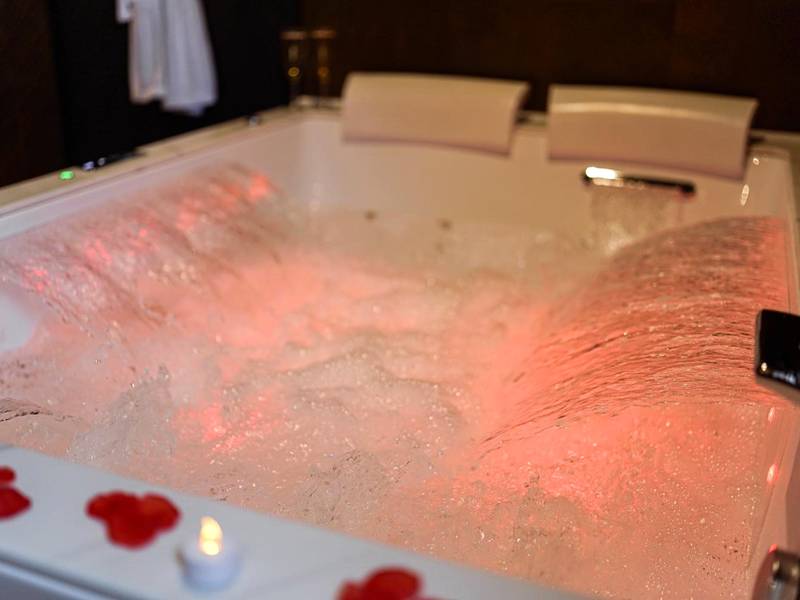 Photo du logement - * L’Eden * Maison romantique avec balnéo et sauna - Treize - Vents