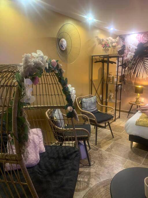 Photo du logement - Eden palm suite & spa - Berre - l'Étang