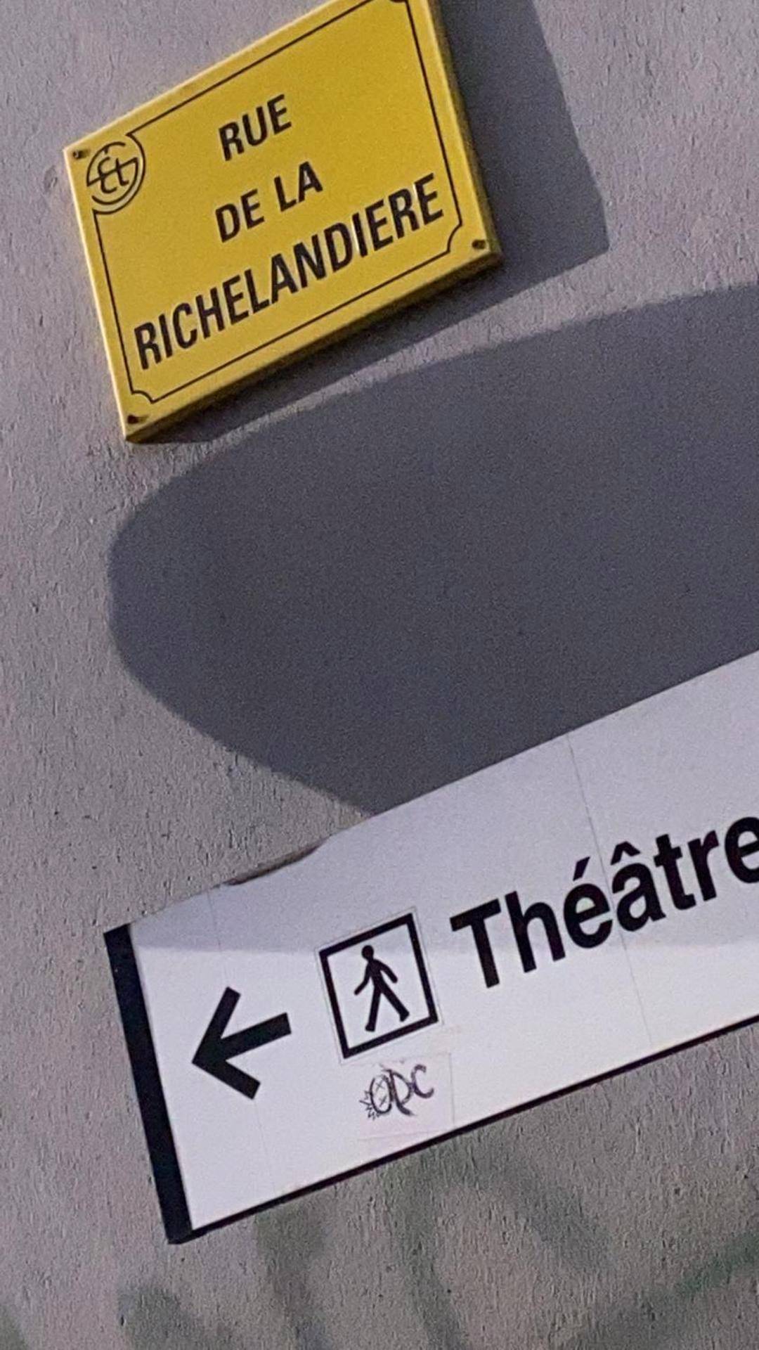 Plaque de rue et panneau de direction - Eden Spa ST Etienne