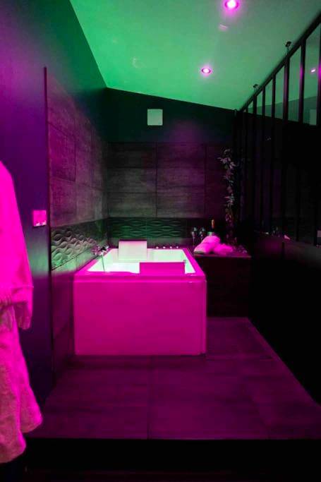 Photo du logement - Loveroom En Aparté Caen