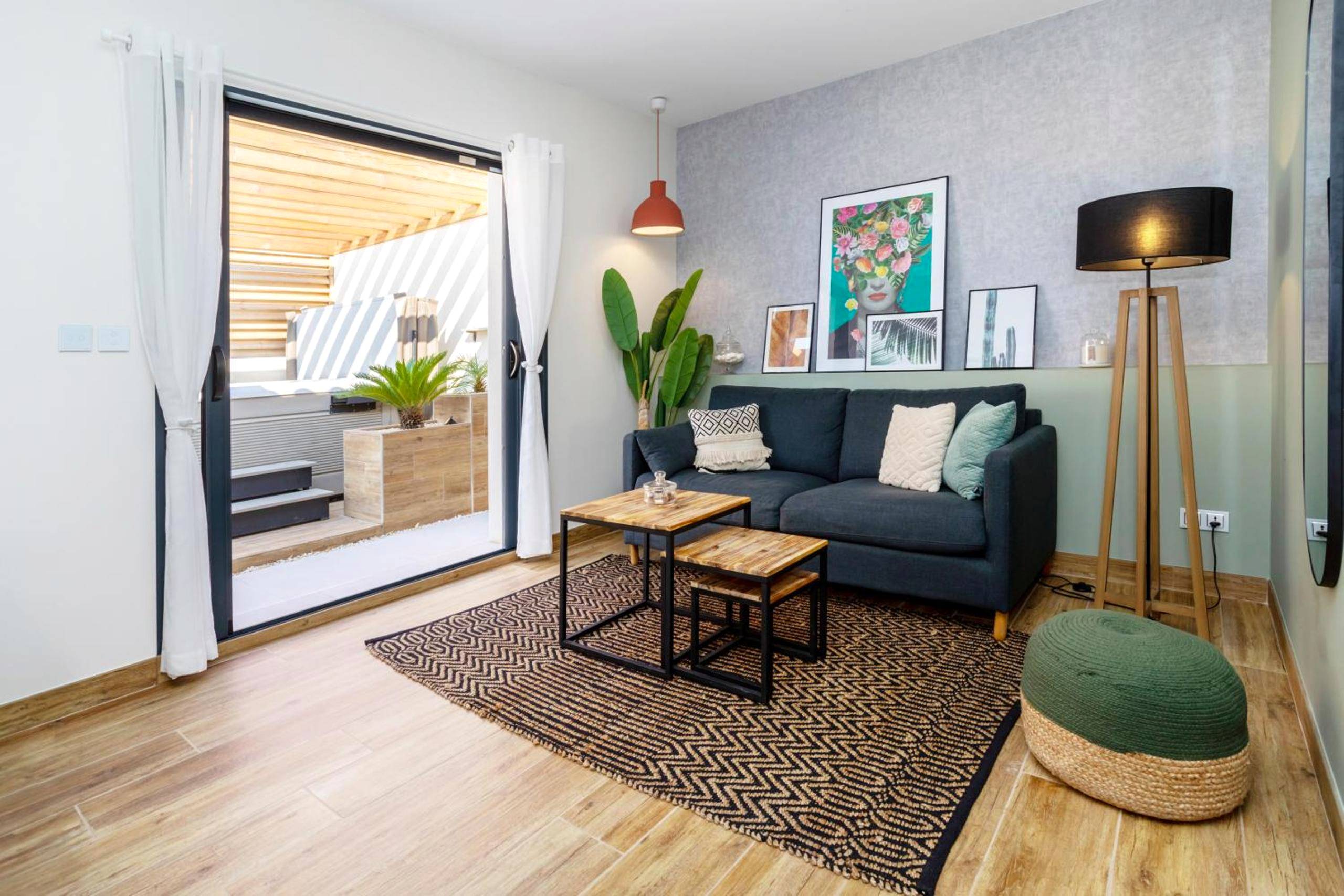 Photo du logement - L'entre deux - suite romantique - jacuzzi privatif - clim réversible - wifi