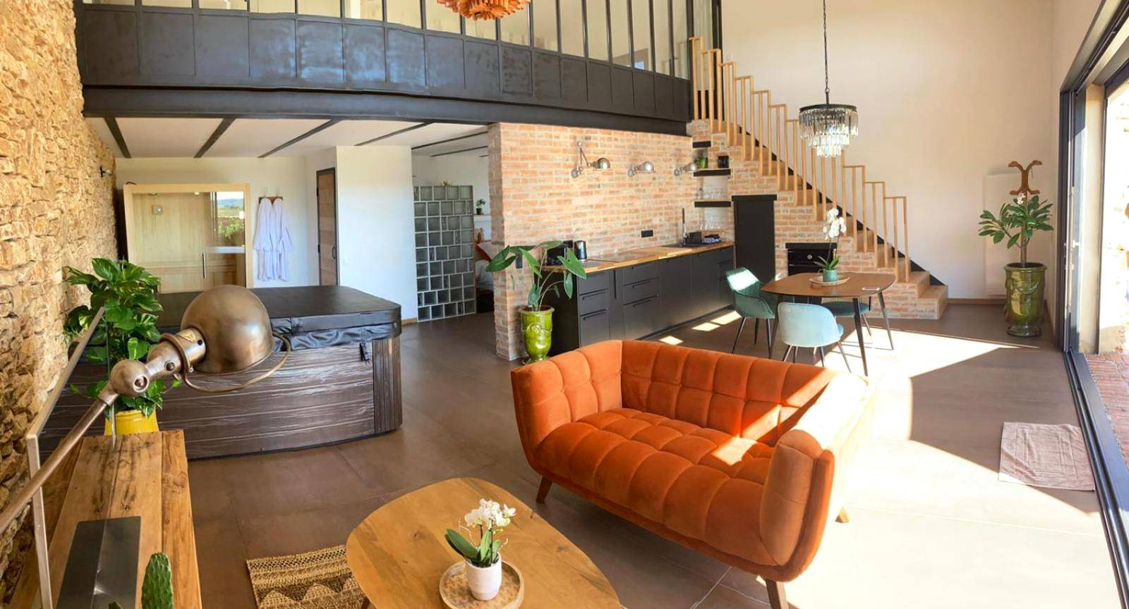 Vue principale - Love Room Fons - L'épique, le gîte romantique d'exception