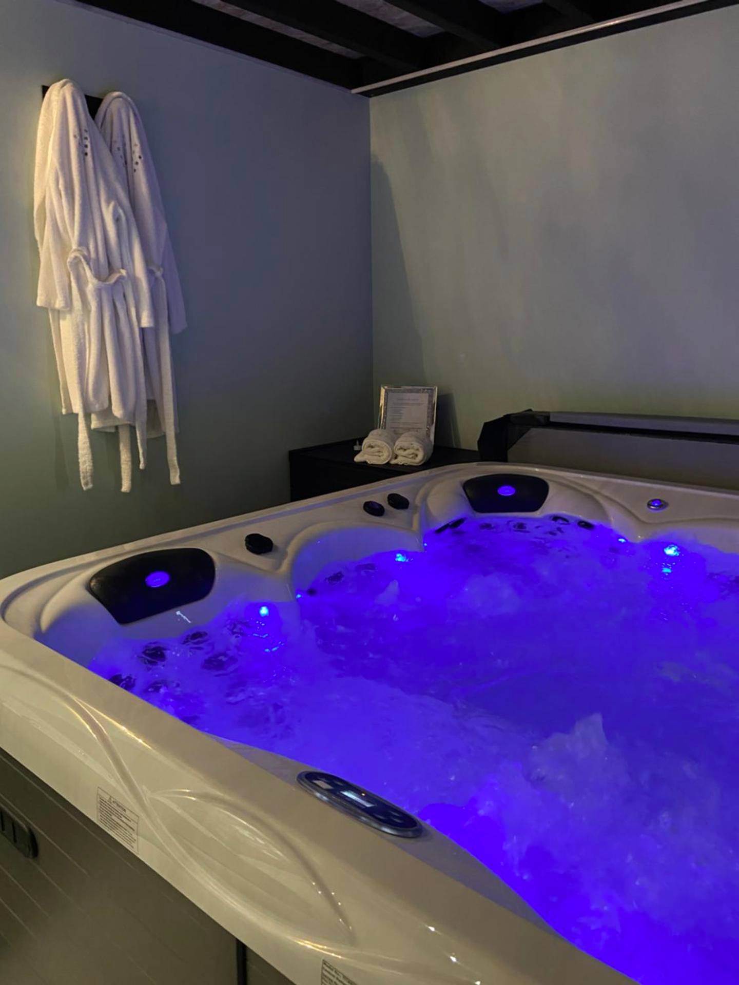 Photo du logement - L escapade amoureuse - Neuville - sur - Sarthe