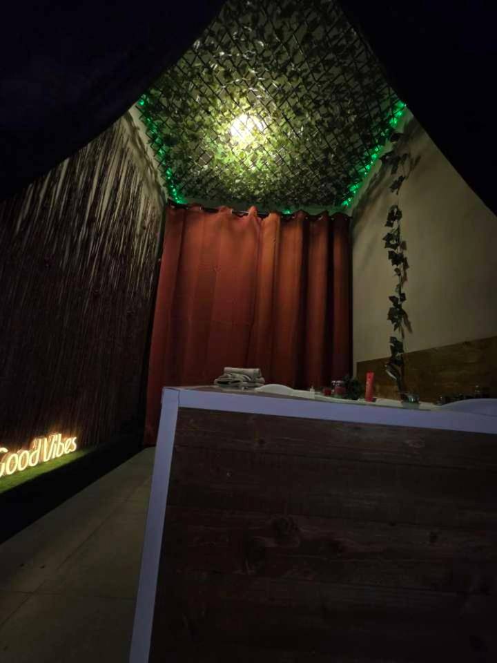 Photo du logement - Love room - L'escapade du désir - Trouillas