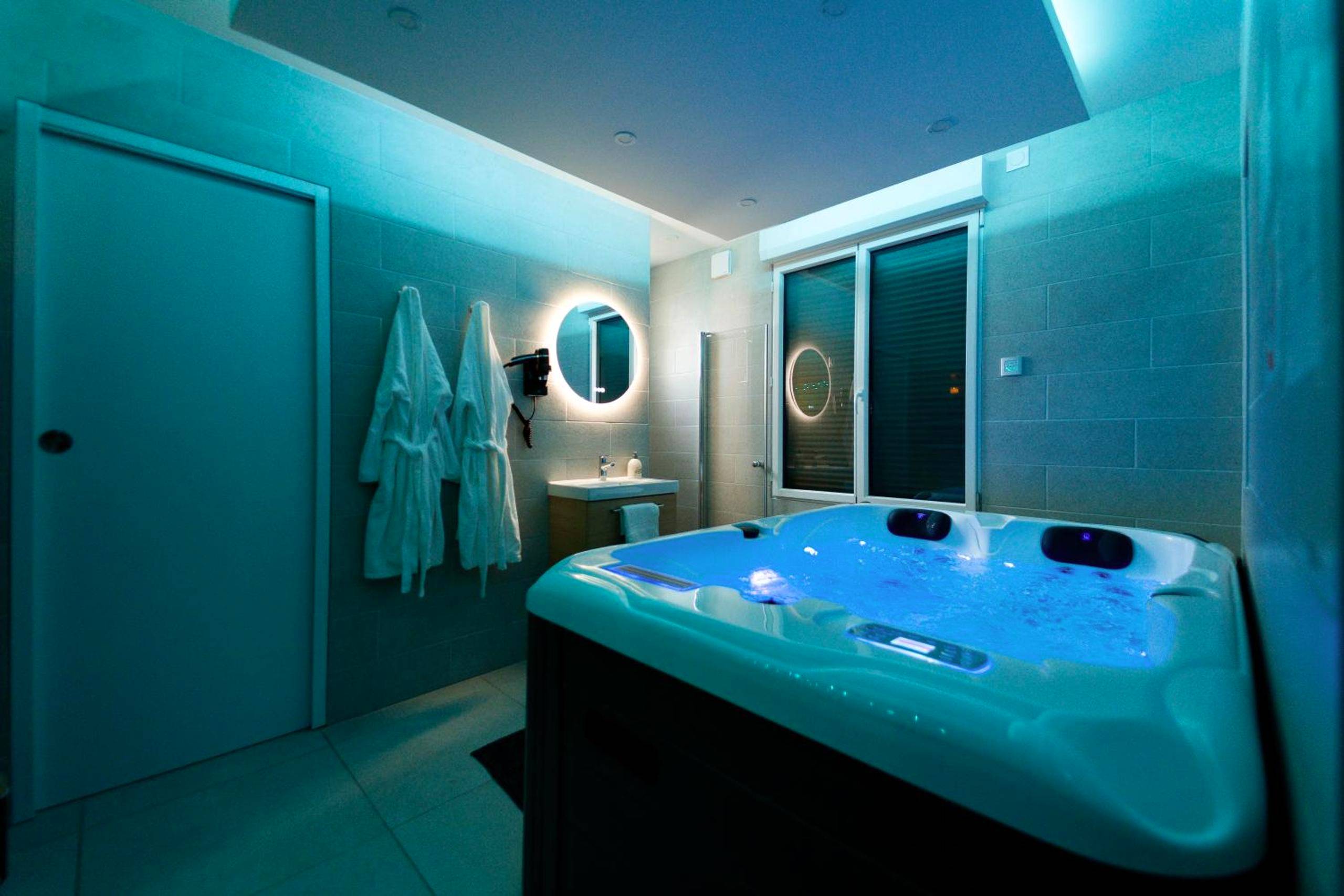 Photo du logement - Escapade Relaxante - Spa - Jacuzzi - Sauna - Privés