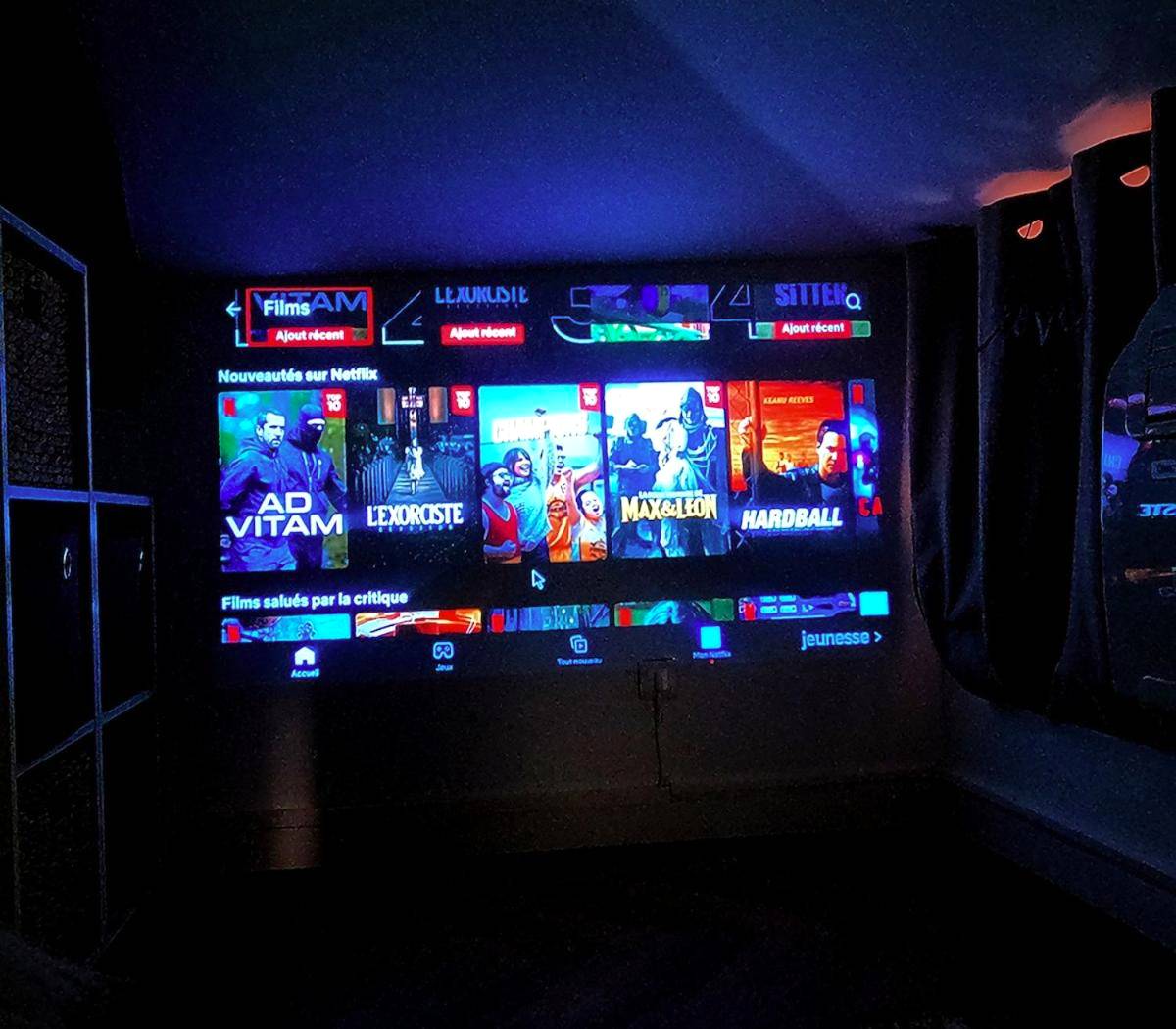 Photo du logement - Nuit Romantique, Spa, Champagne, Cinéma, Flipper - Escapade Veyloise