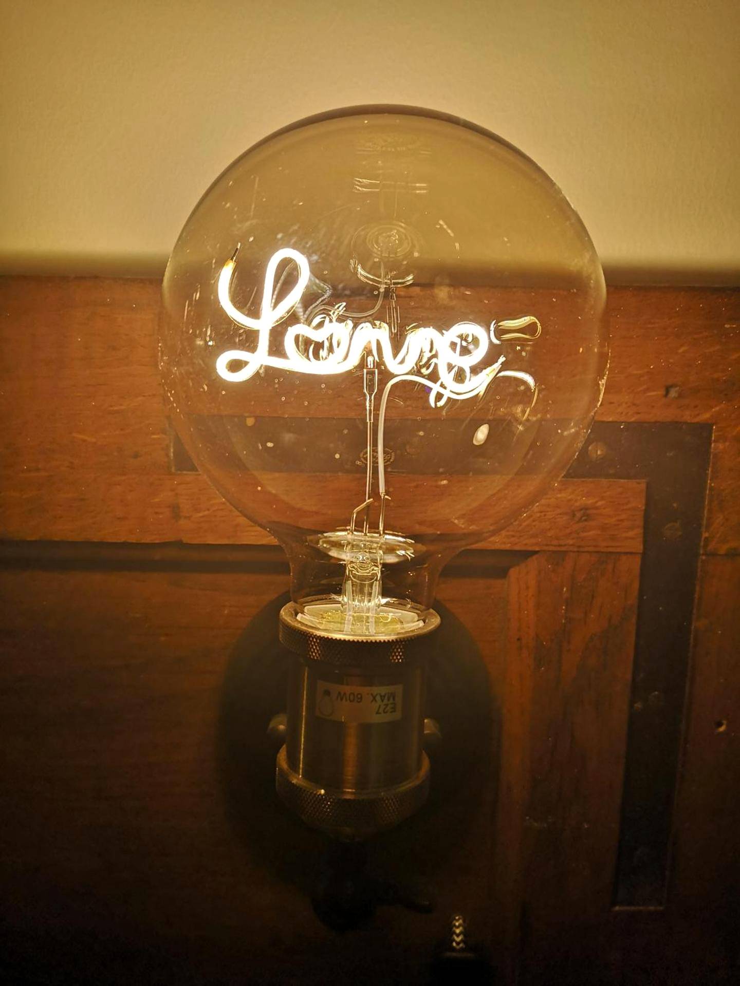 Photo du logement - Nuit Romantique, Spa, Champagne, Cinéma, Flipper - Escapade Veyloise