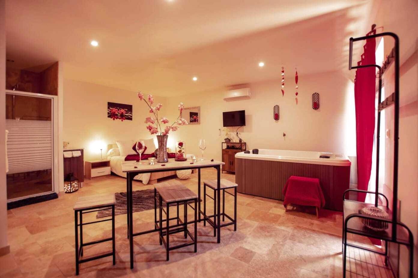 Photo du logement - Gites spa de charme L ETOILE SPA