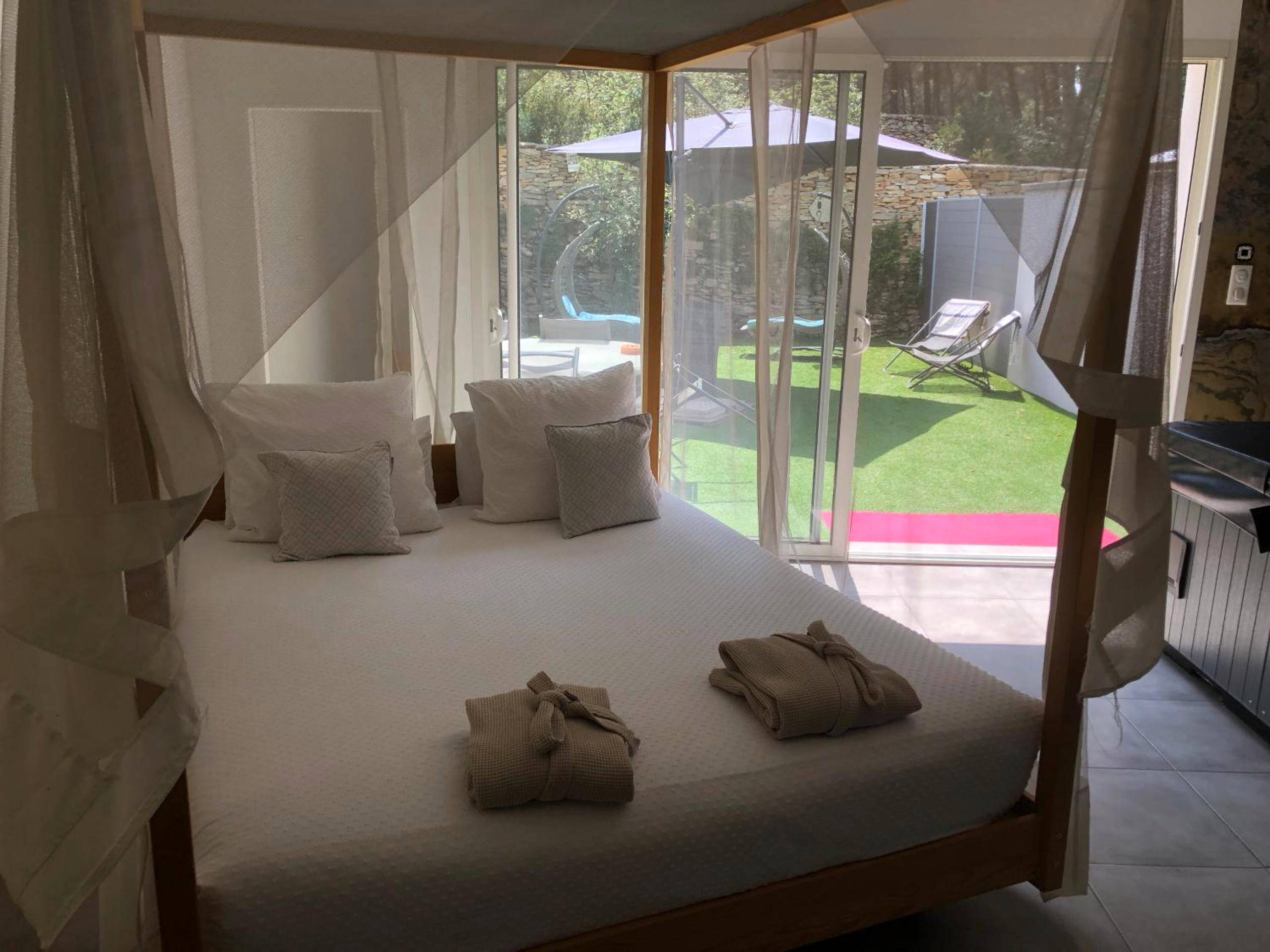 Vue principale - Love Room La Ciotat - Etoiles de Provence PASSION