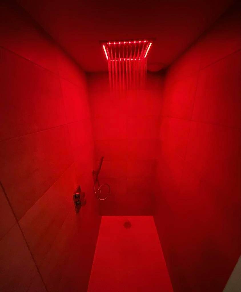 Vue interieure - L'Evasion chambre DUNE avec sauna et spa privatifs