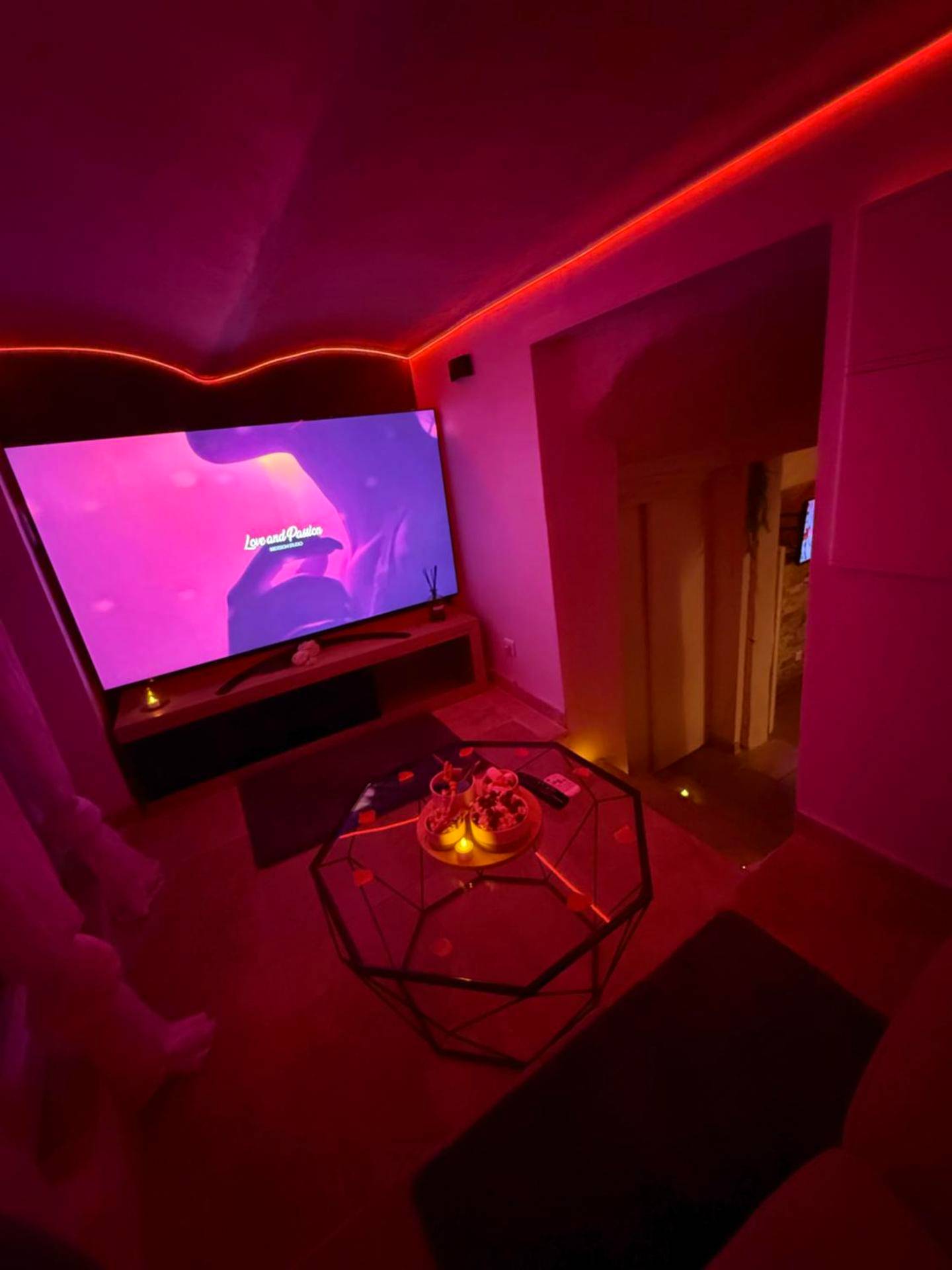 Photo du logement - Évasion duo, Suite Atypique privative, Hammam & Balnéo - Auriol