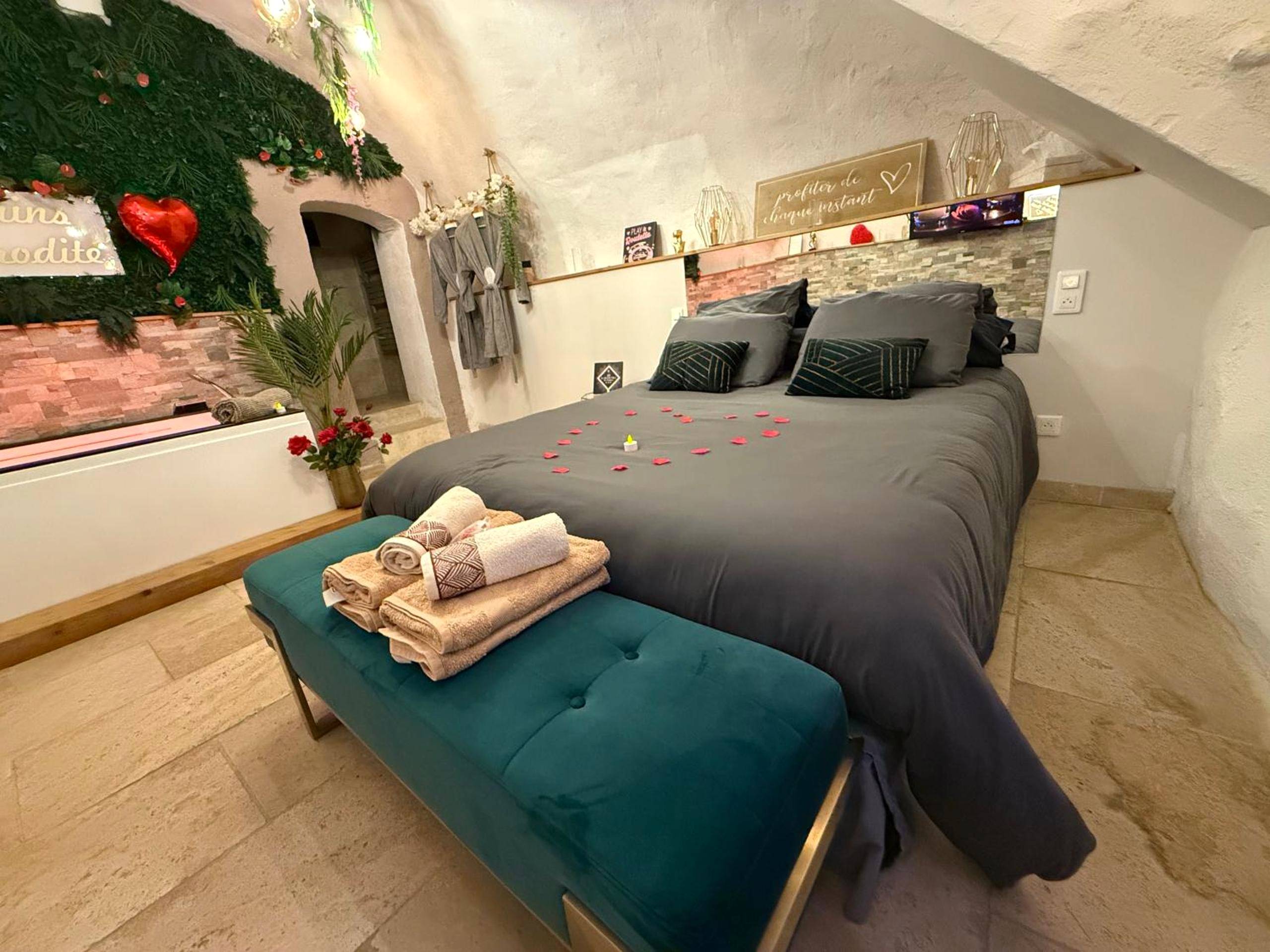 Photo du logement - Évasion duo, Suite Atypique privative, Hammam & Balnéo