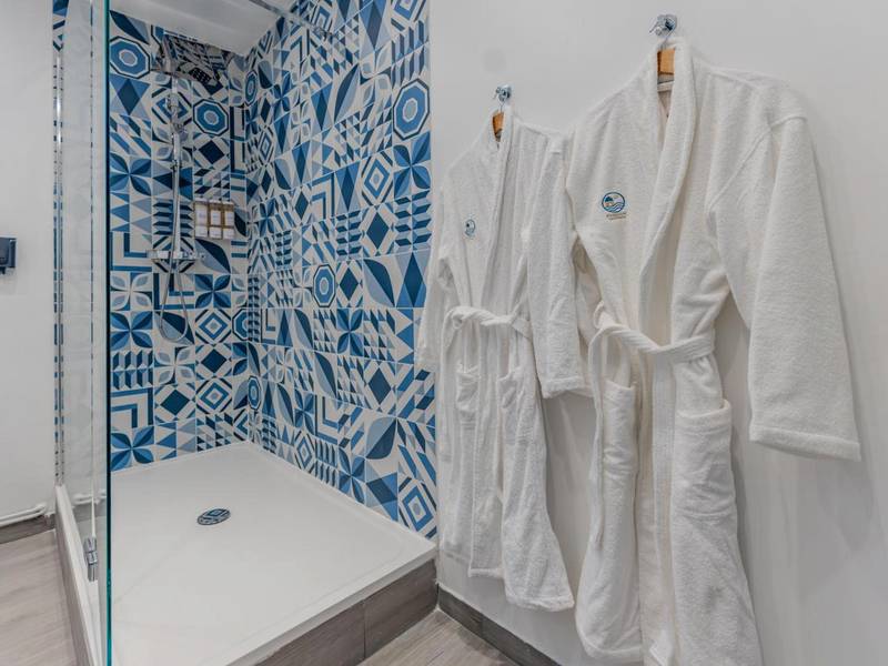 Photo du logement - Évasion Santorin - Jacuzzi & Relax - Le Havre