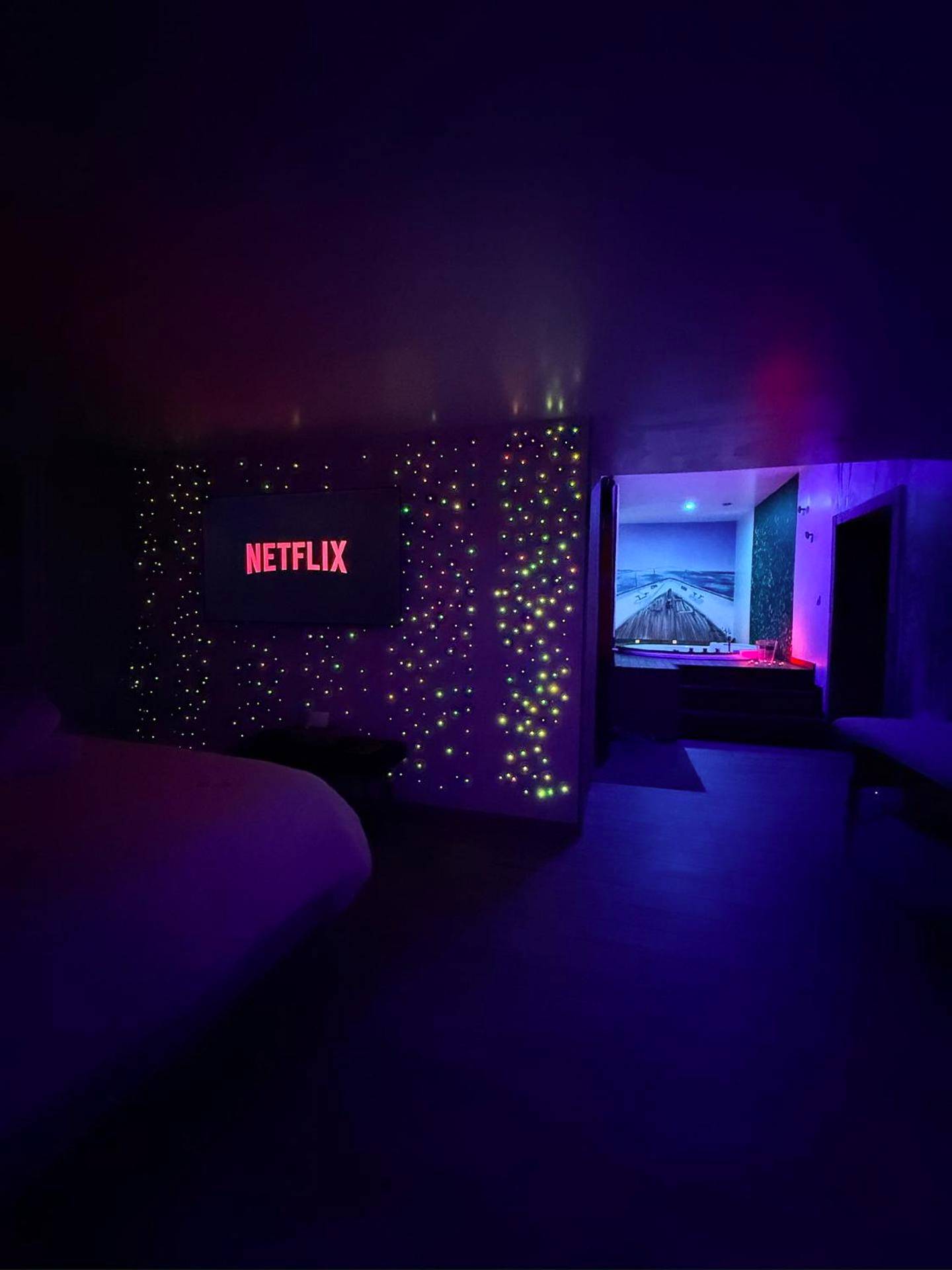 Photo du logement - L'Évasion des Sens - Spa Sauna Hammam Jacuzzi - Bray - sur - Somme