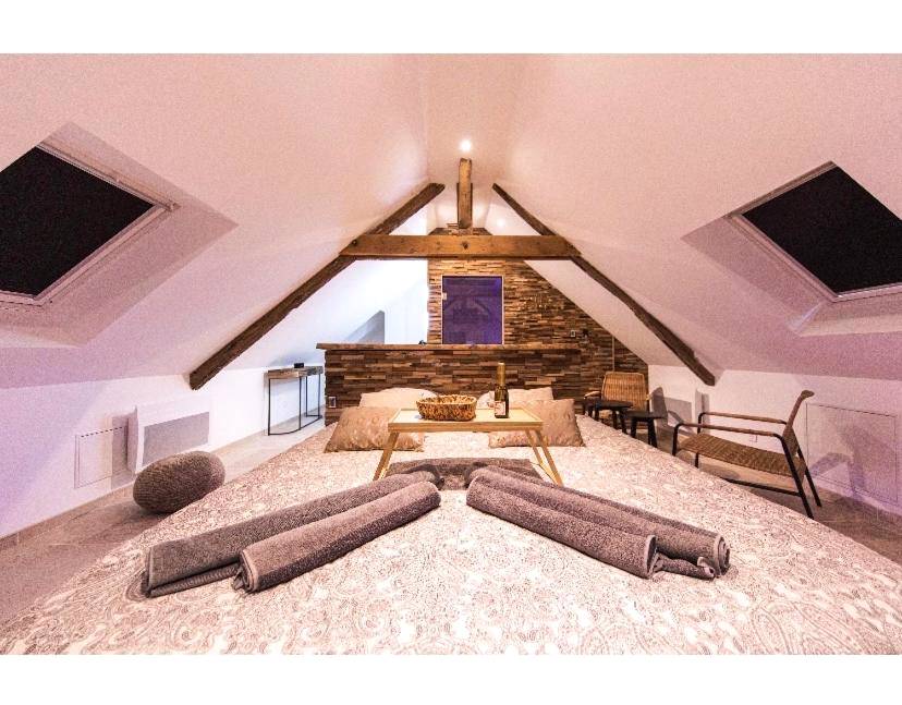 Photo du logement - L'évasion - SPA - Hammam - Sauna Illimité - 2 à 4 pers