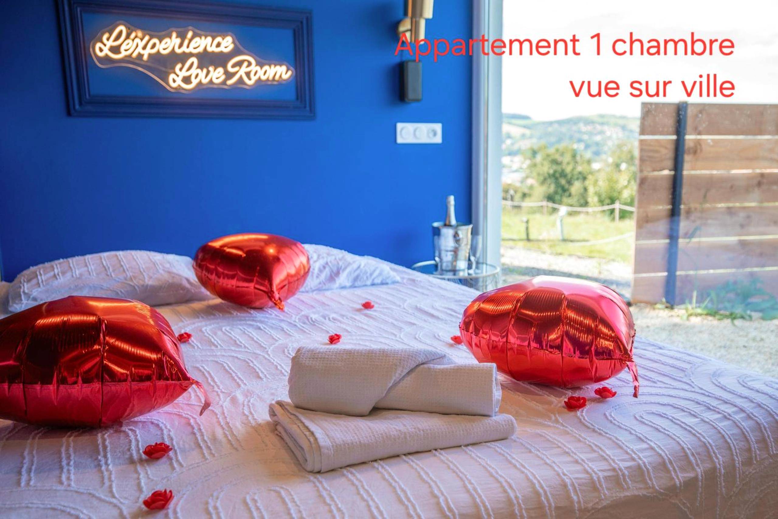 Photo du logement - L'expérience LOVE ROOM - Saint - Jean - Bonnefonds
