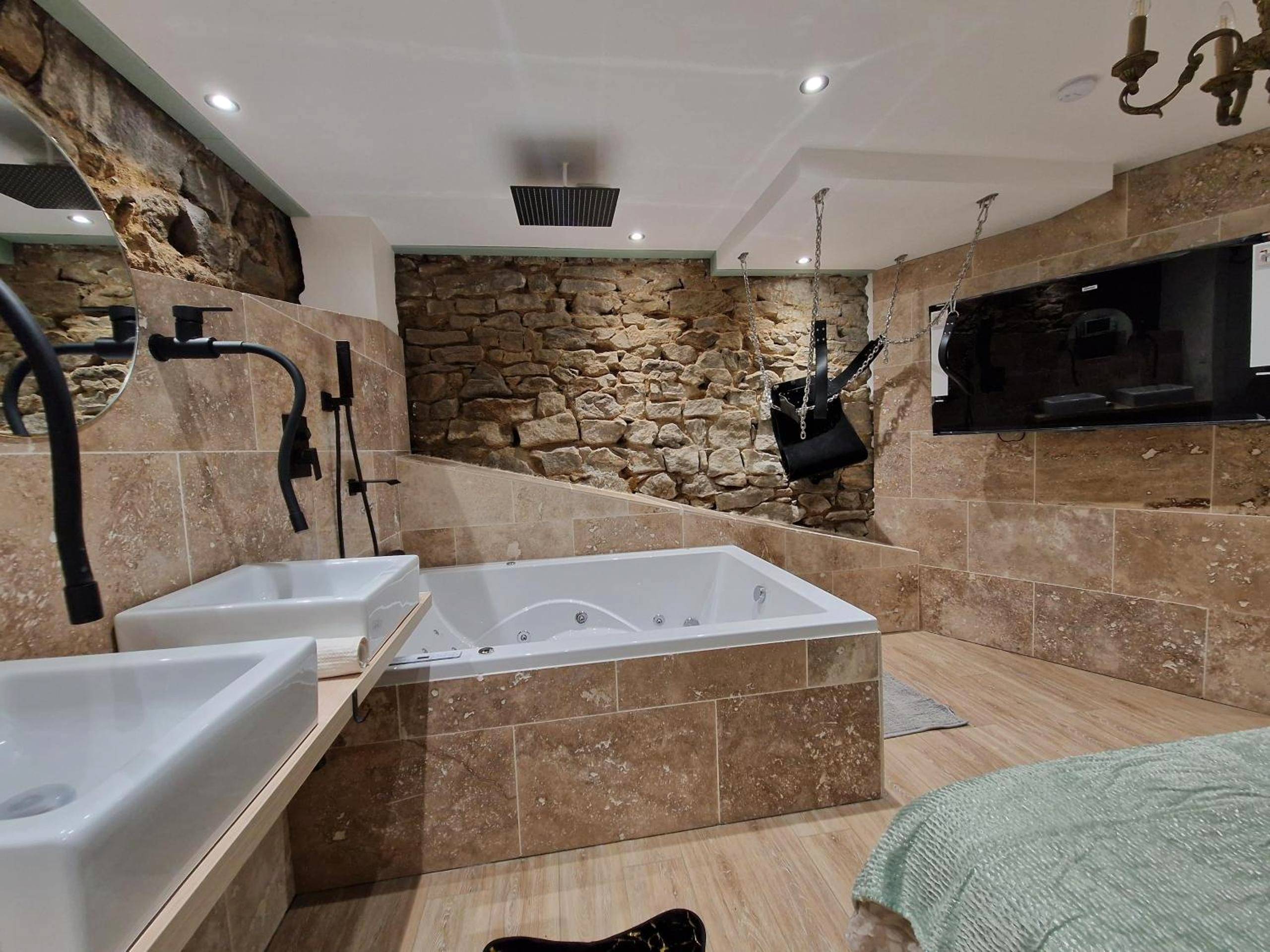 Photo du logement - L'éxperience LOVE ROOM - L'Étrat