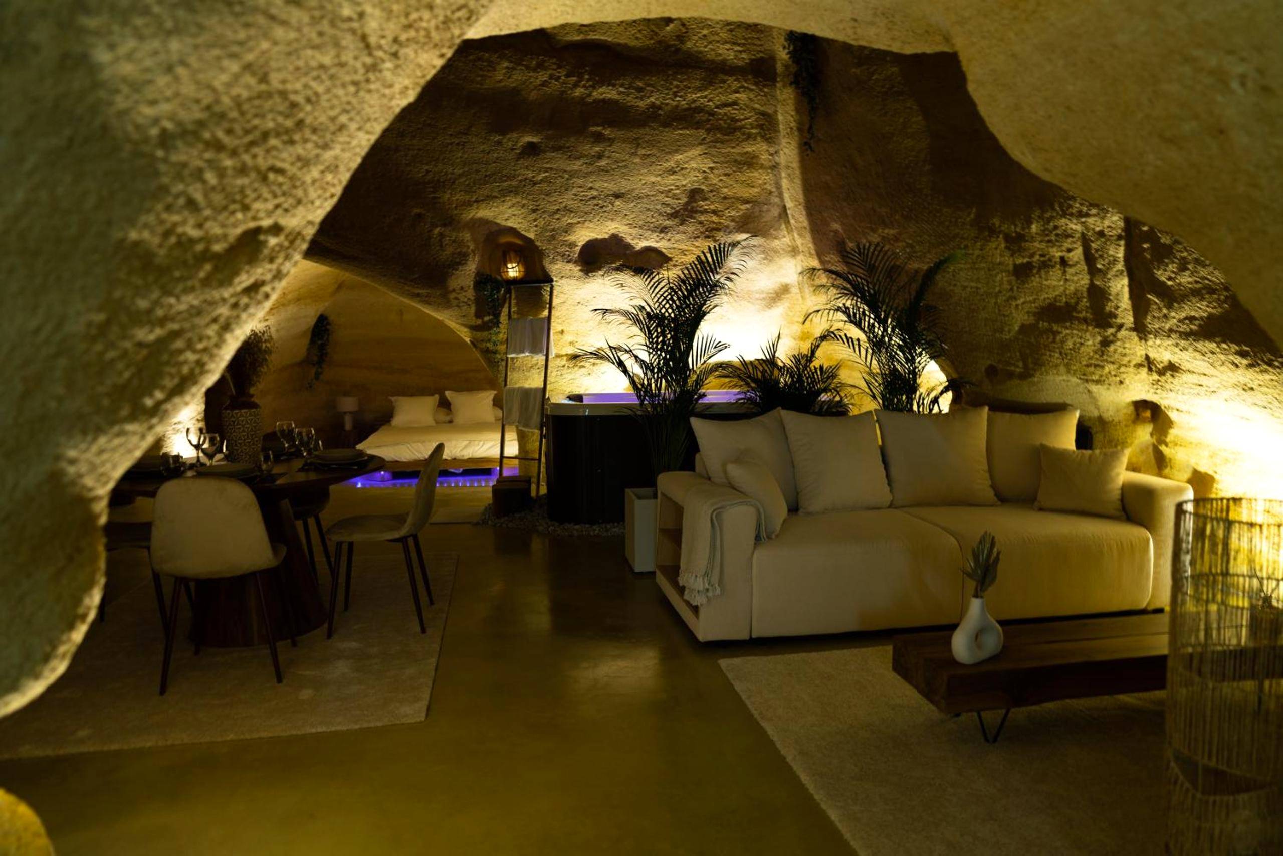 Vue du logement - Love Room Doué - en - Anjou - La falaise perdue, Suite troglodyte & spa privé