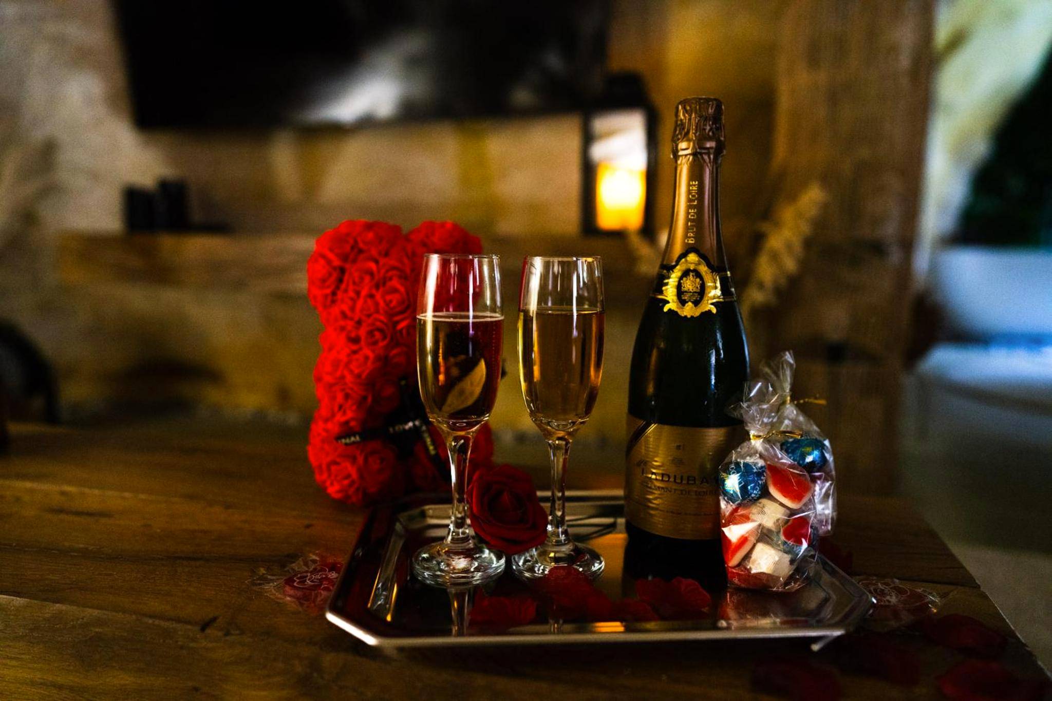 Photo du logement - La falaise perdue, Suite troglodyte & spa privé