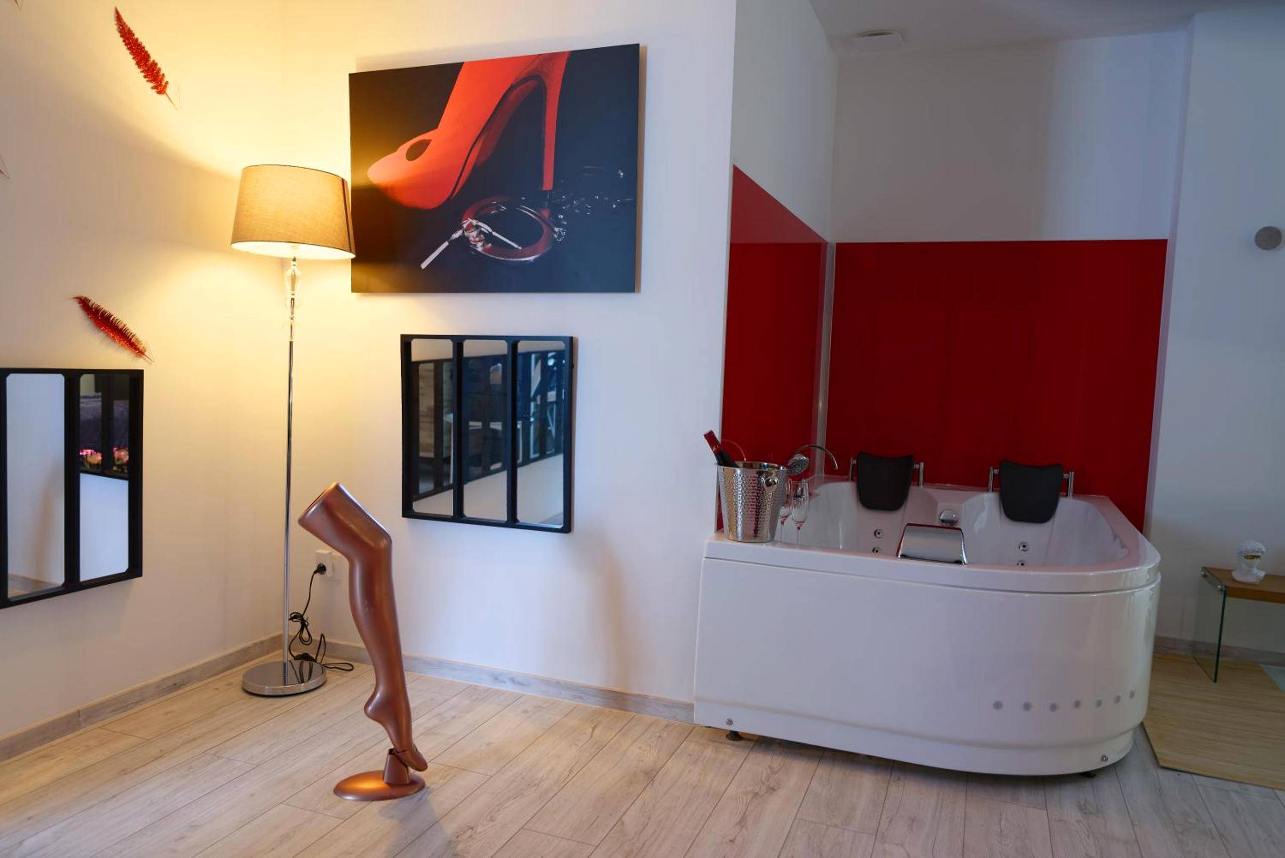 Photo du logement - Suite Les Folies Douces & Spa BY NANCYINTIMELOUNGE