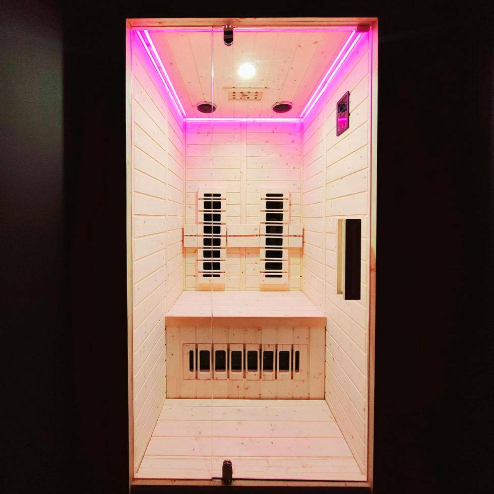 Photo du logement - La Gaillardise - love room - Spa & Sauna - Espace privatif