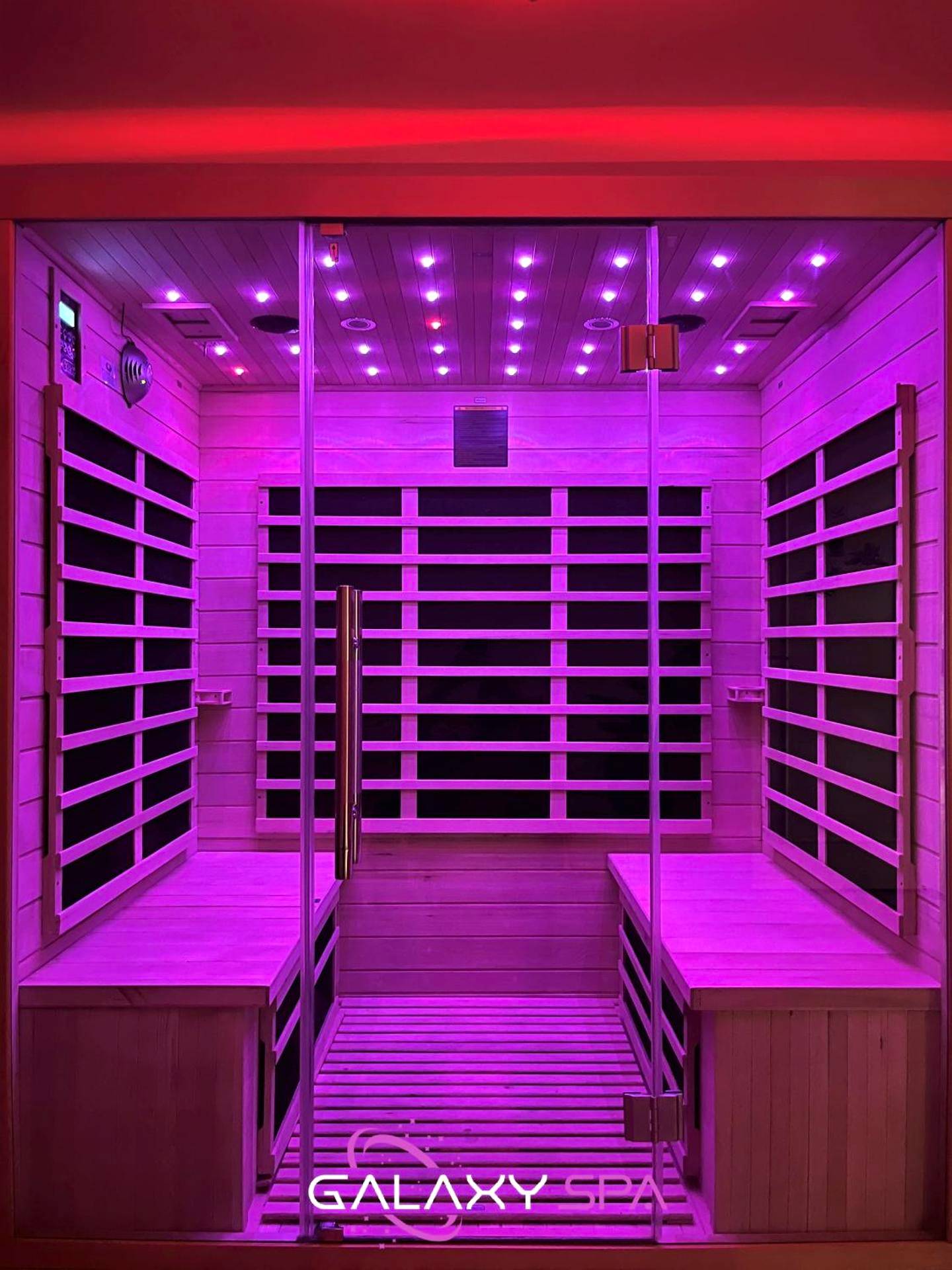 Photo du logement - GALAXY SPA - Suite Neptune Jacuzzi et Sauna Privatif