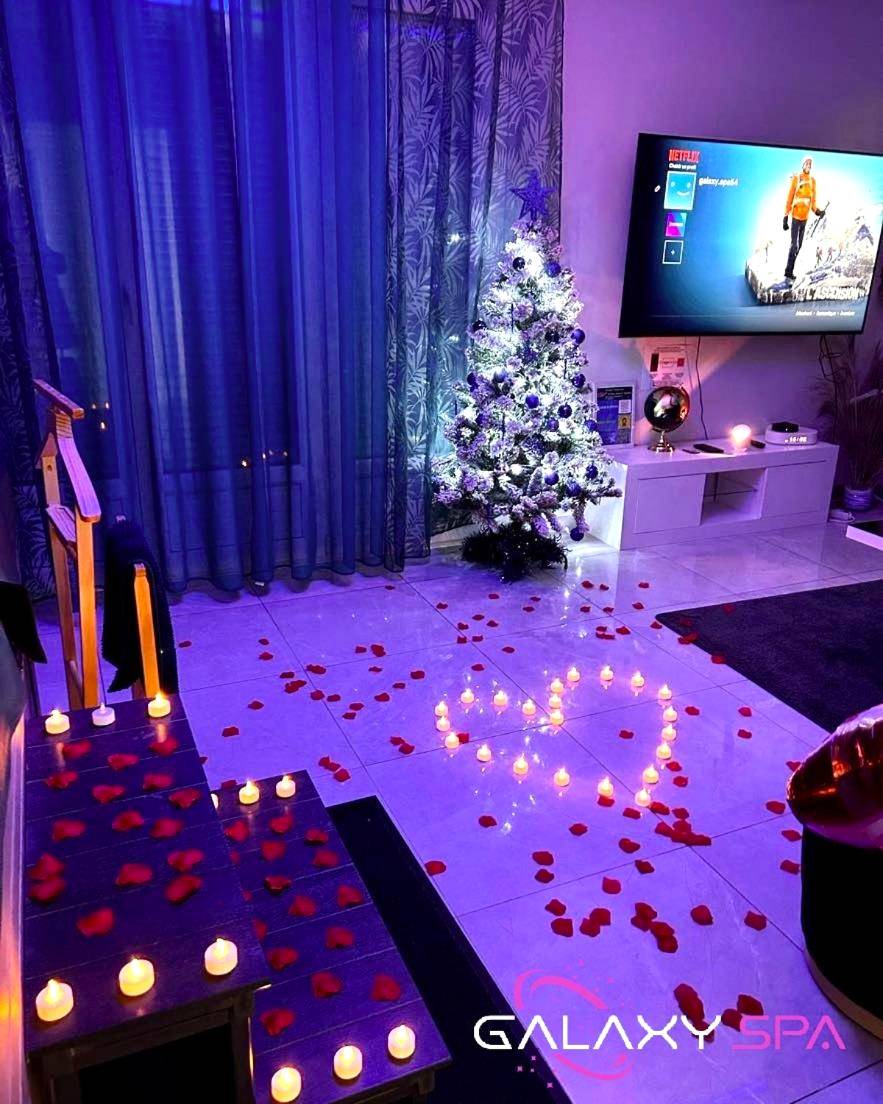 Photo du logement - GALAXY SPA - Suite Neptune Jacuzzi et Sauna Privatif