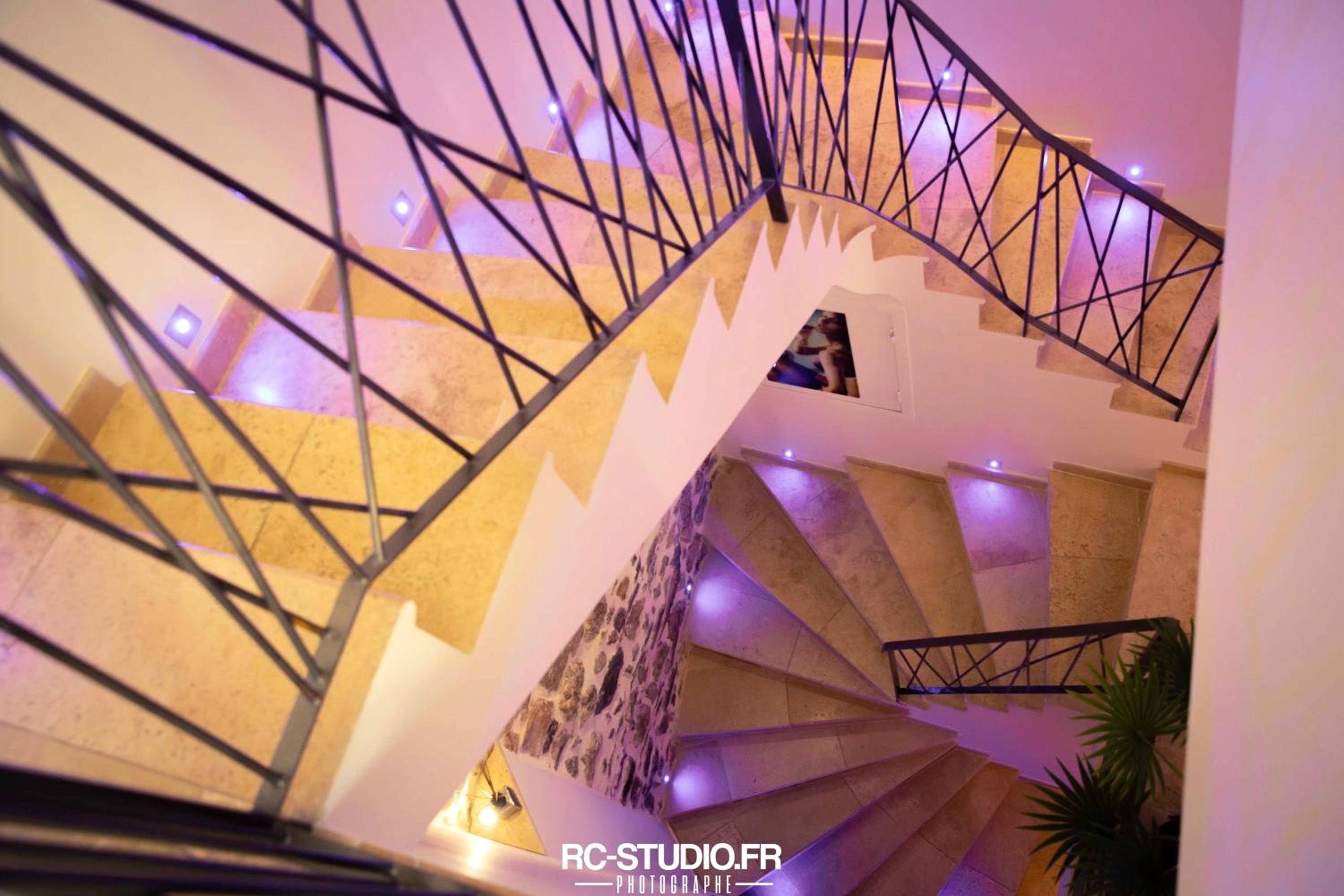 Photo du logement - Loveroom La Garçonn'Hyères