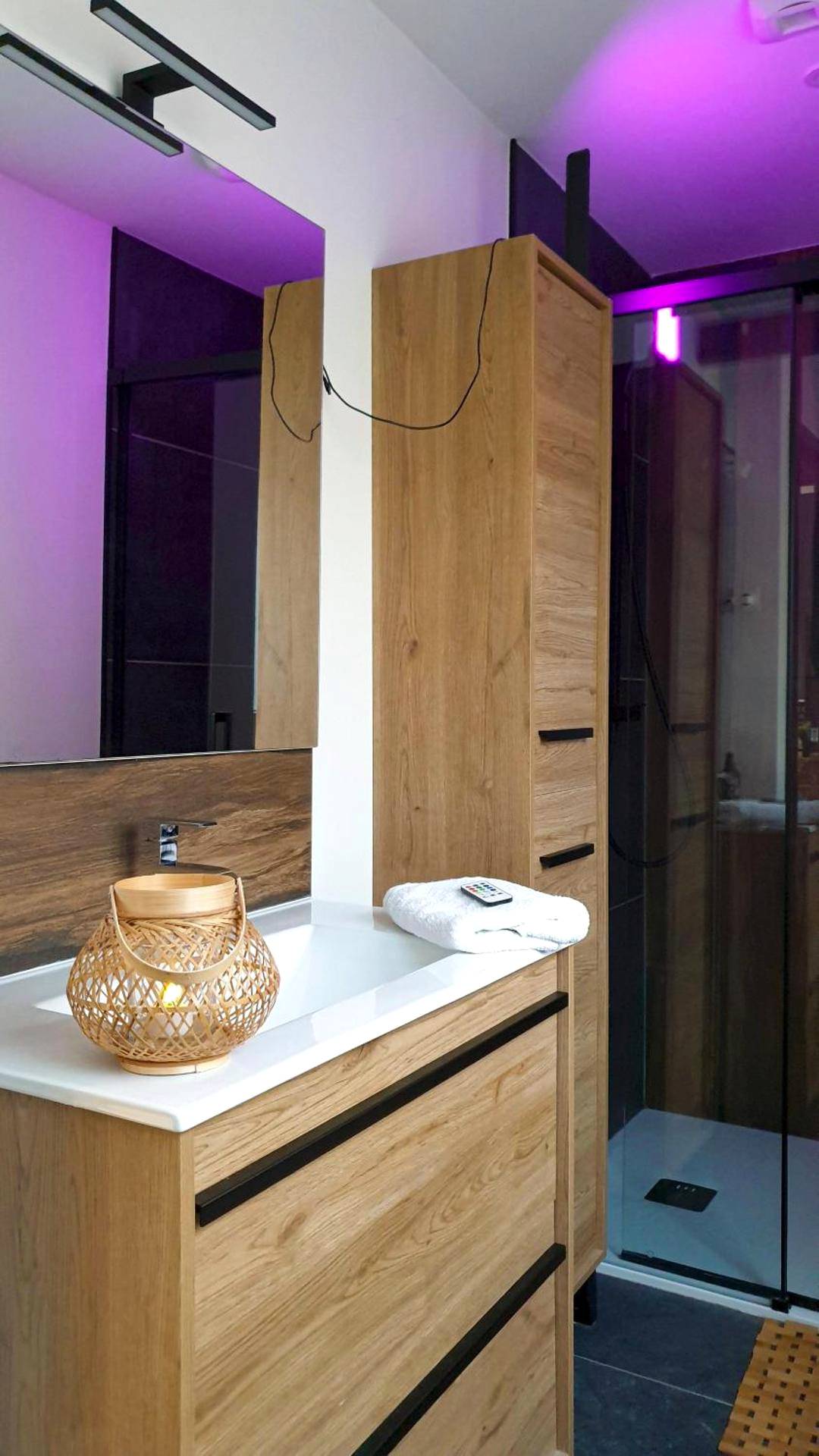 Photo du logement - GARY Suite - Studio Cosy, Spa et jardin privatif à 4 min de Cambrai - Trith - Saint - Léger