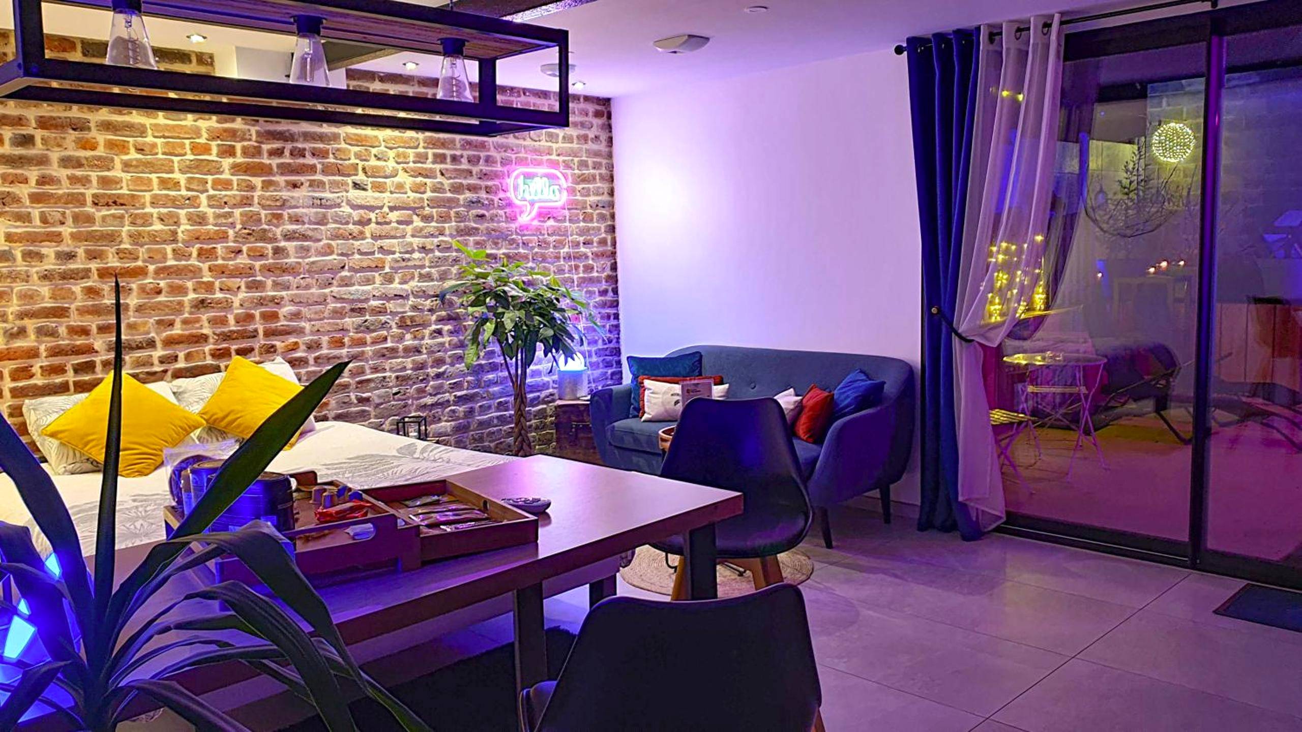 Photo du logement - GARY Suite - Studio Cosy, Spa et jardin privatif à 4 min de Cambrai - Trith - Saint - Léger