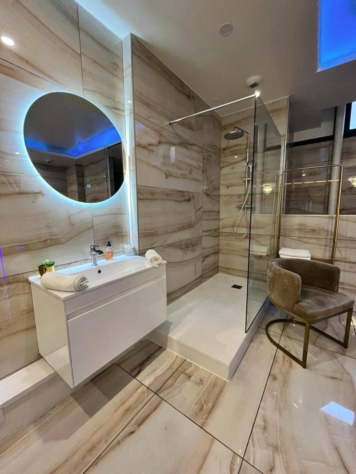 Photo du logement - Golden house - JACUZZI